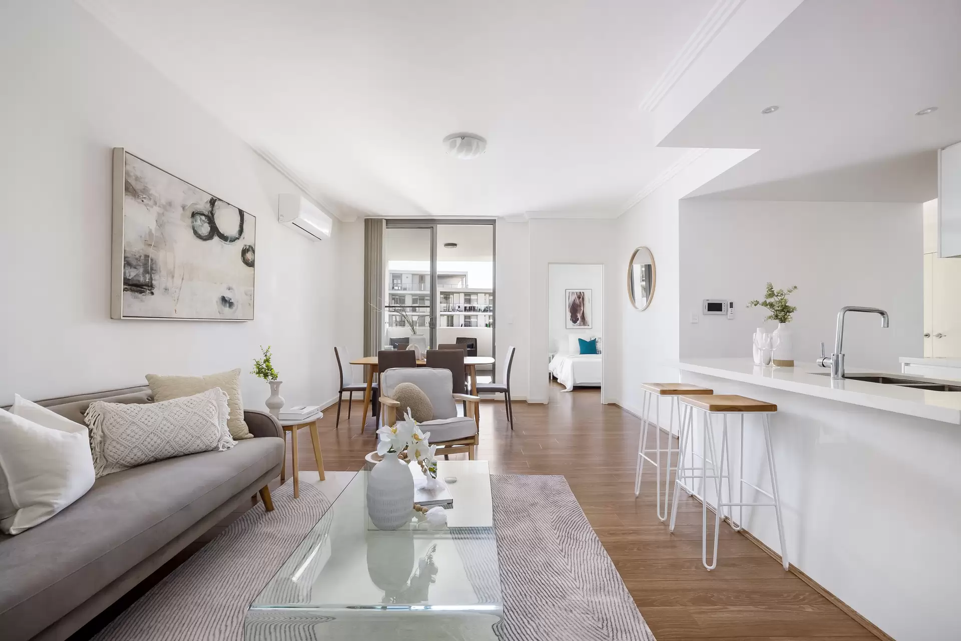 502/3 Henry Street, Turrella - Thumbnail 2