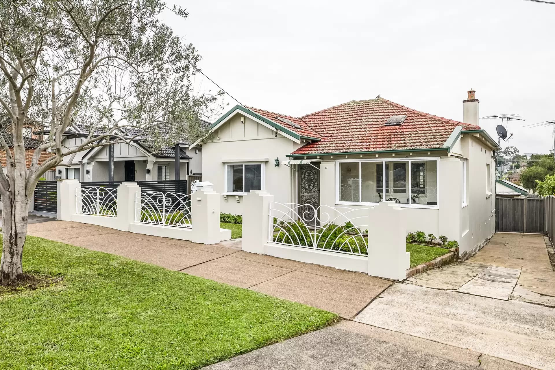 23 Moncur Avenue, Belmore - Thumbnail 2