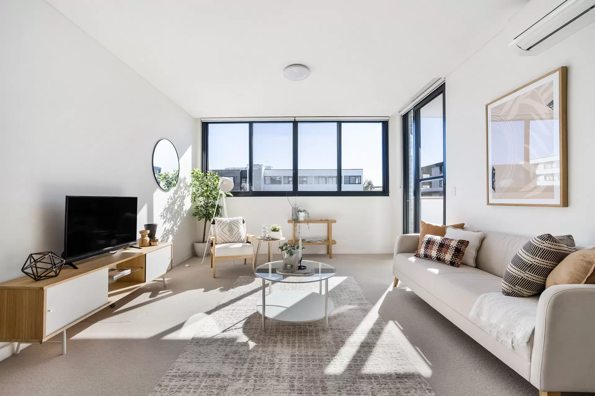 303/64 Charlotte Street, Campsie - Image 1