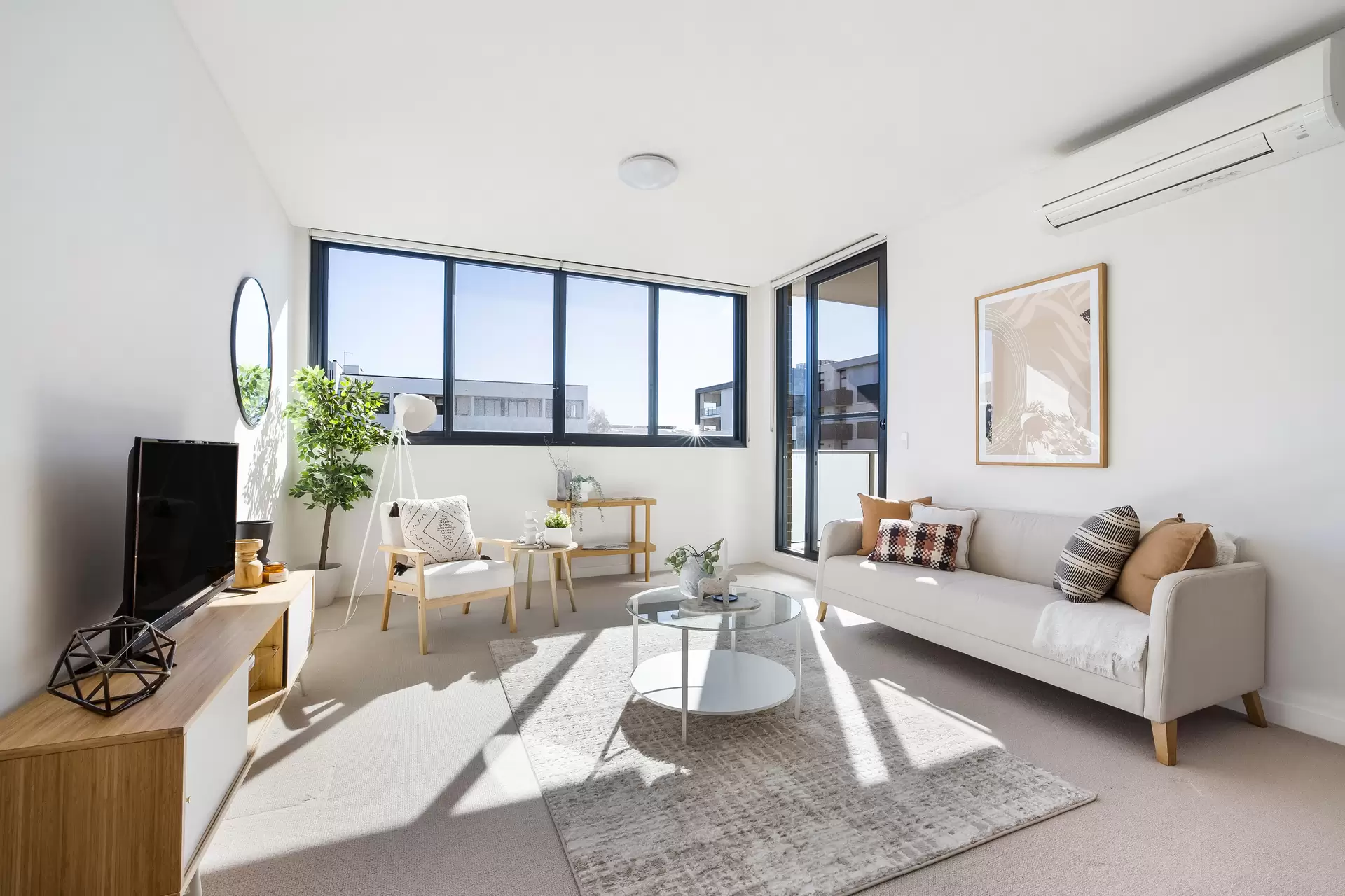 303/64 Charlotte Street, Campsie - Thumbnail 2