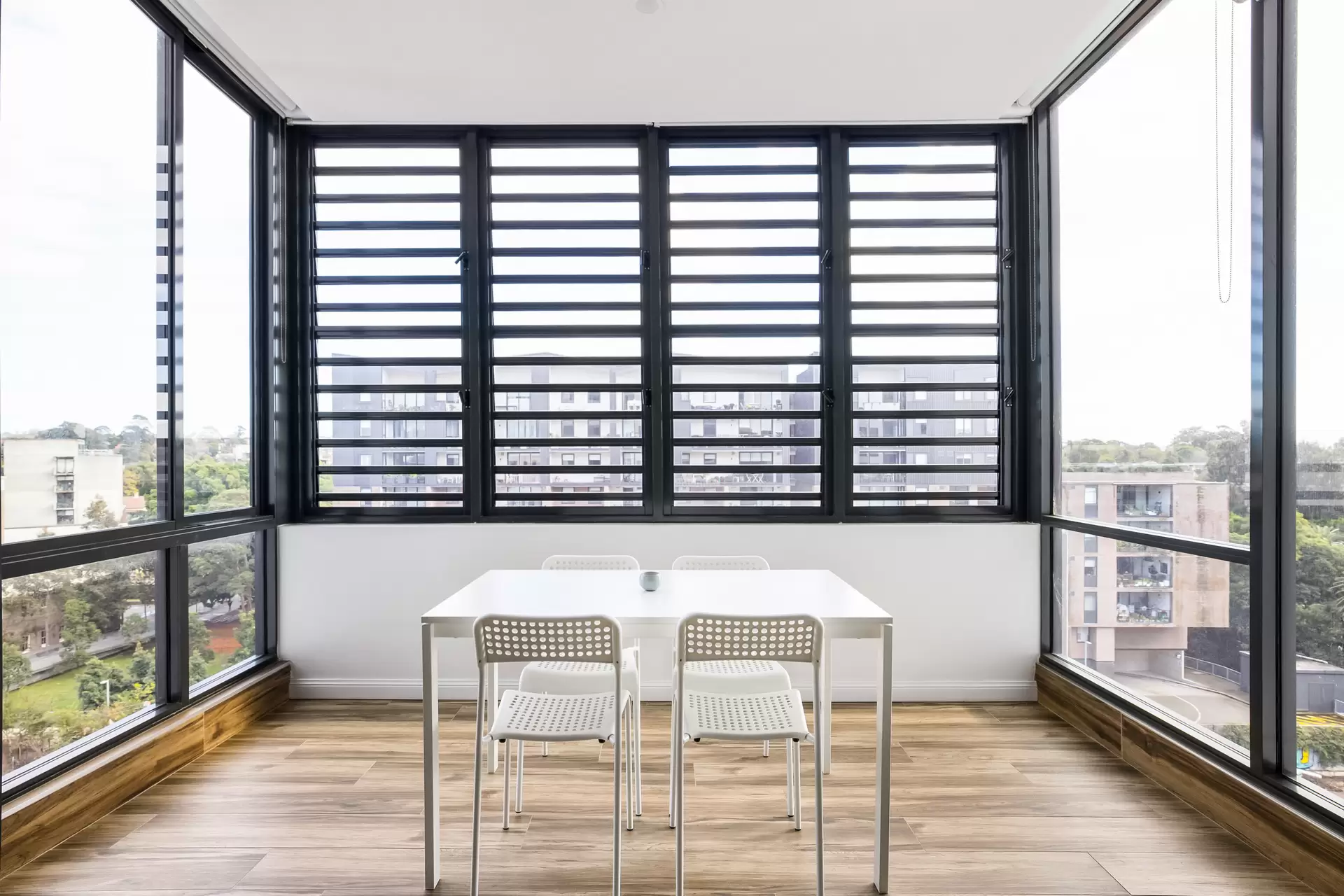 601/16 Hudson Street, Lewisham - Thumbnail 4