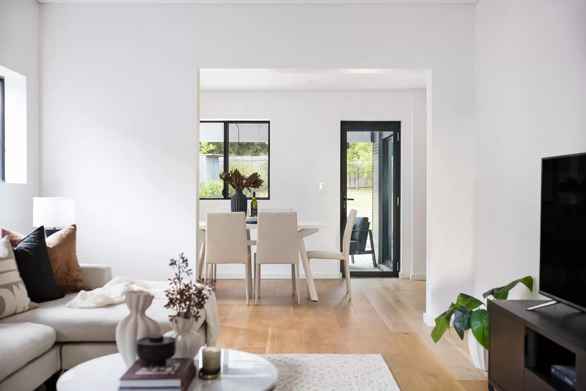 22 Trevenar Street, Ashbury - Thumbnail 4