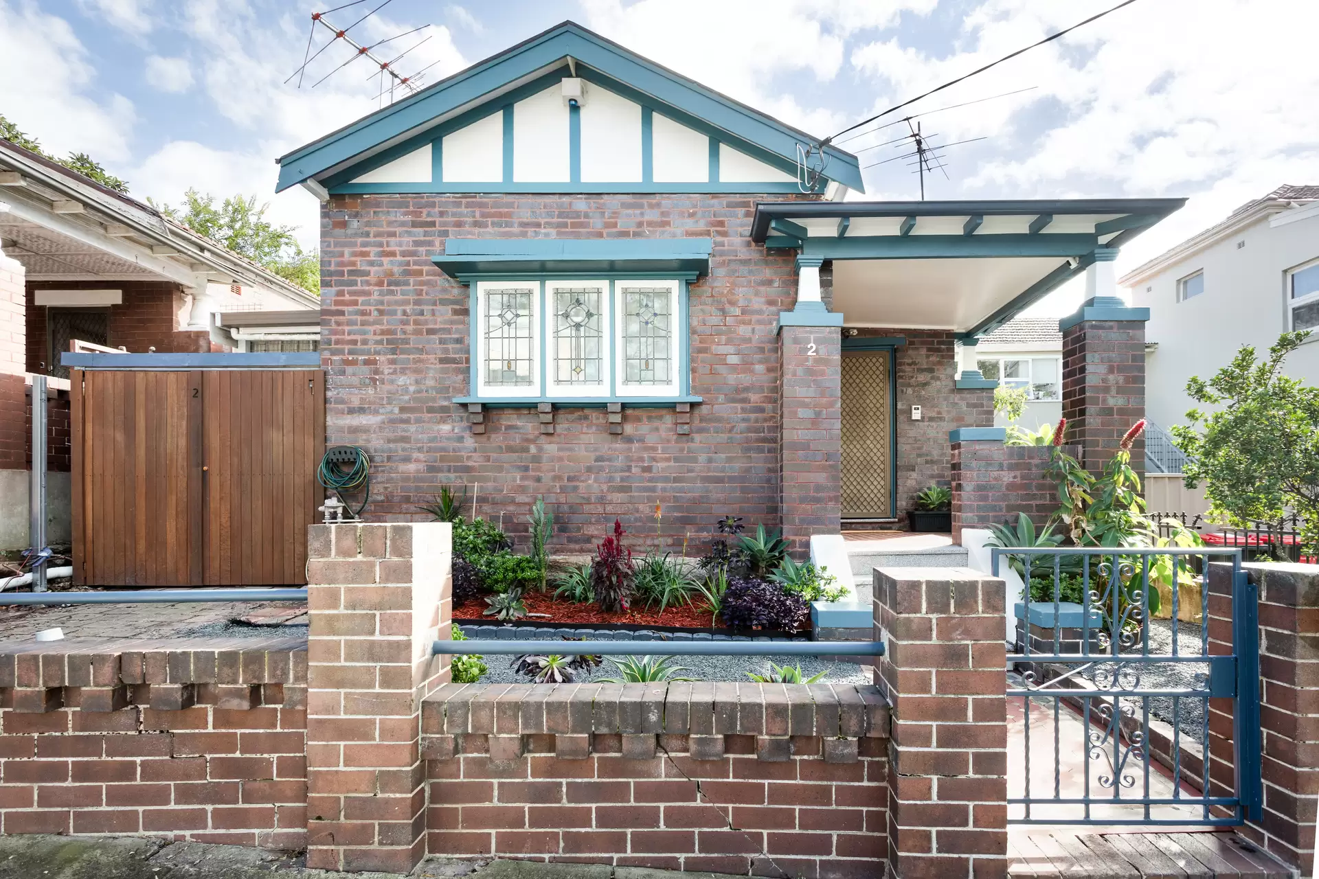 2 Bent Street, Petersham - Image 1