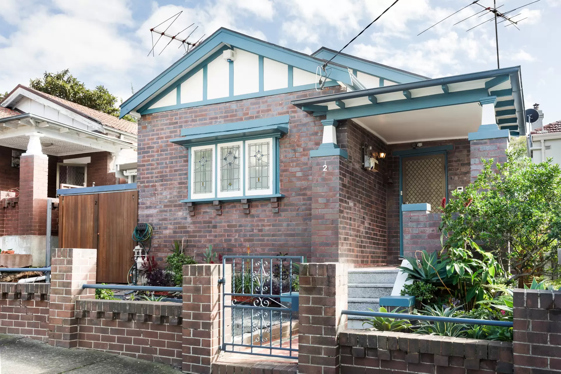 2 Bent Street, Petersham - Thumbnail 2