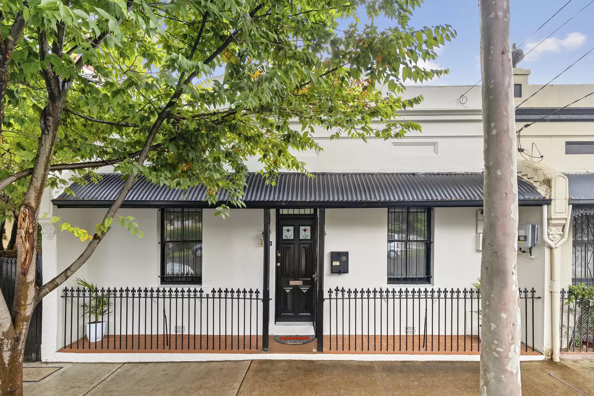 60 Railway Street, Petersham - Image 1