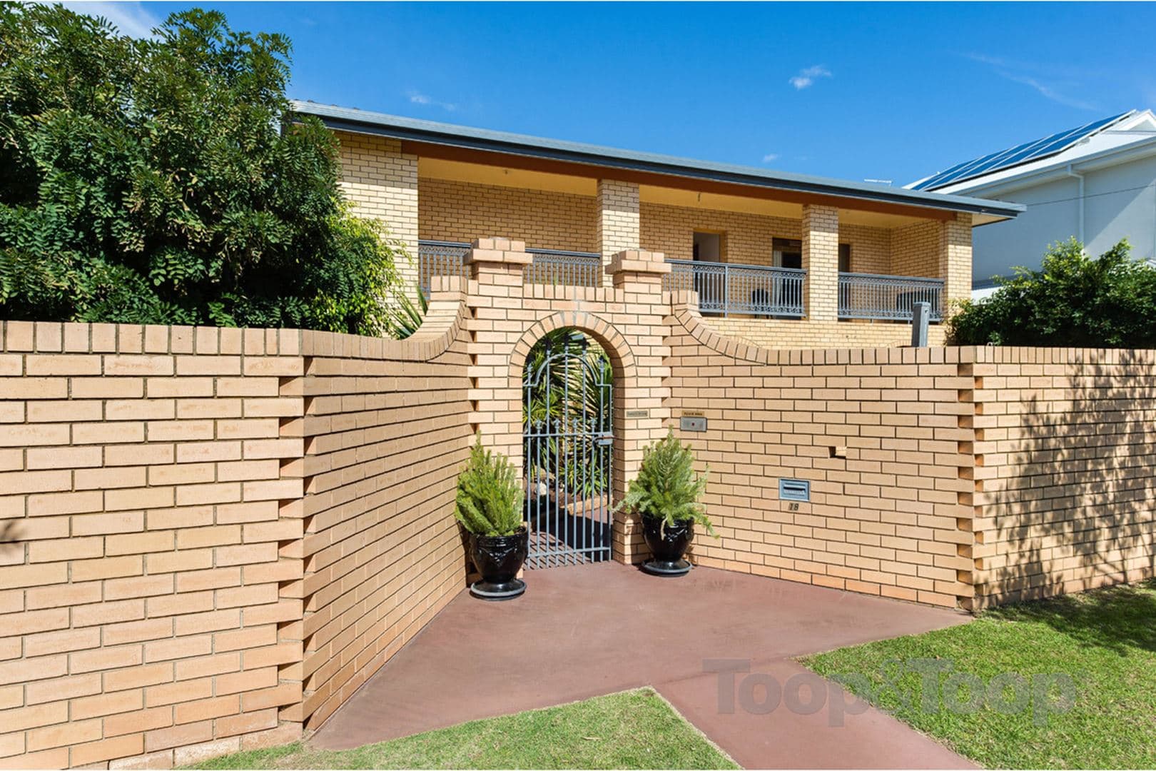 18 Ozone Avenue, Semaphore Park SA 5019, Semaphore Park - Thumbnail 2