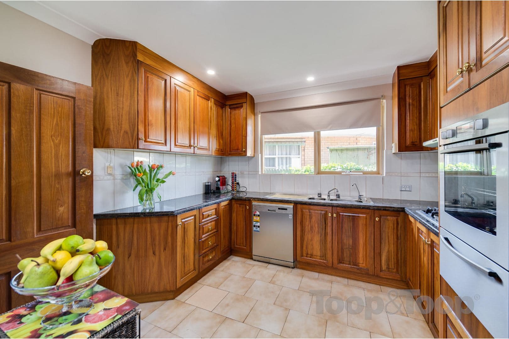 18 Ozone Avenue, Semaphore Park SA 5019, Semaphore Park - Thumbnail 4