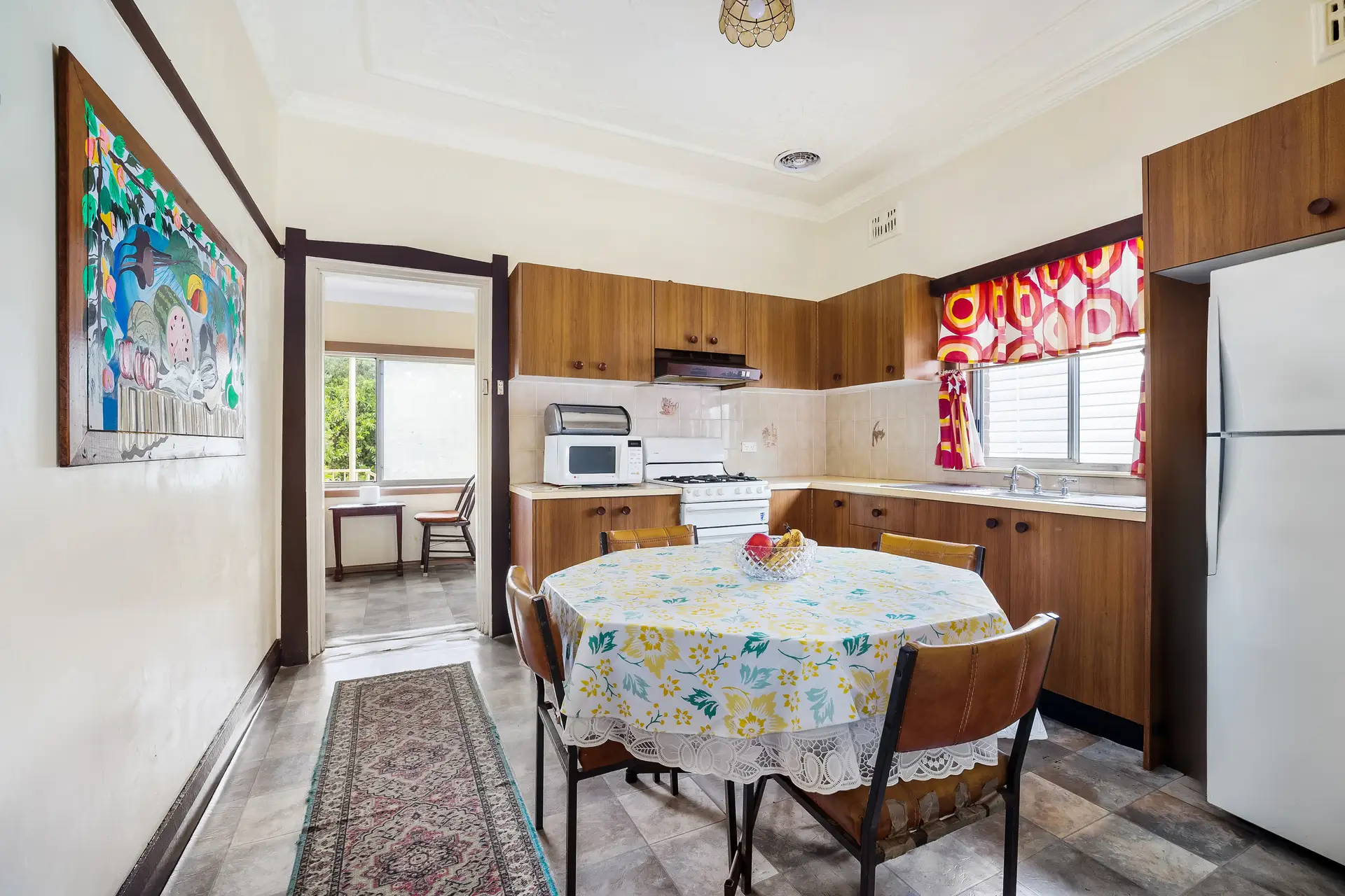 12 Pheasant Street, Canterbury - Thumbnail 6