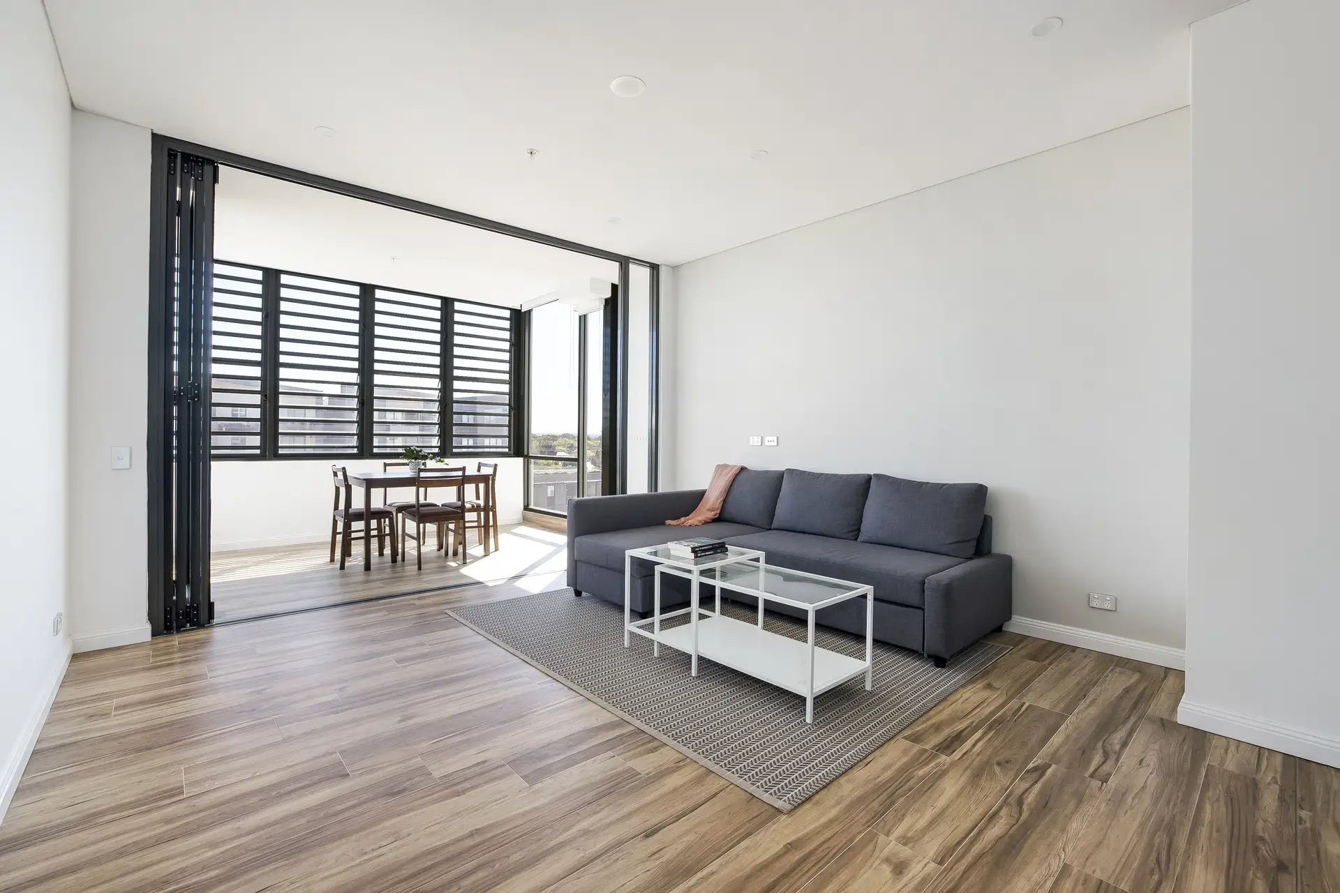 701/16 Hudson Street, Lewisham - Thumbnail 2