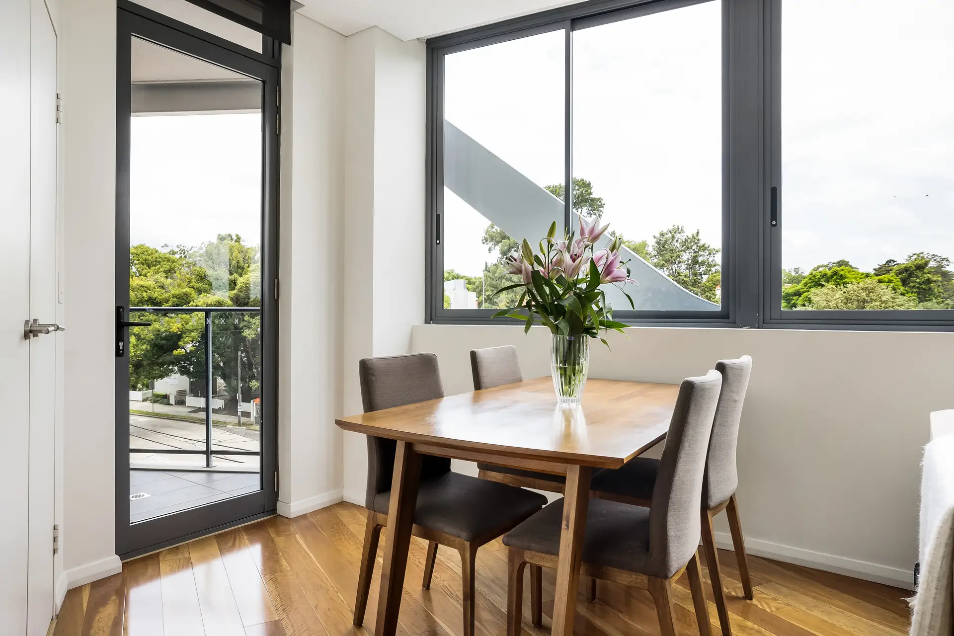 311/20 McGill Street, Lewisham - Thumbnail 4