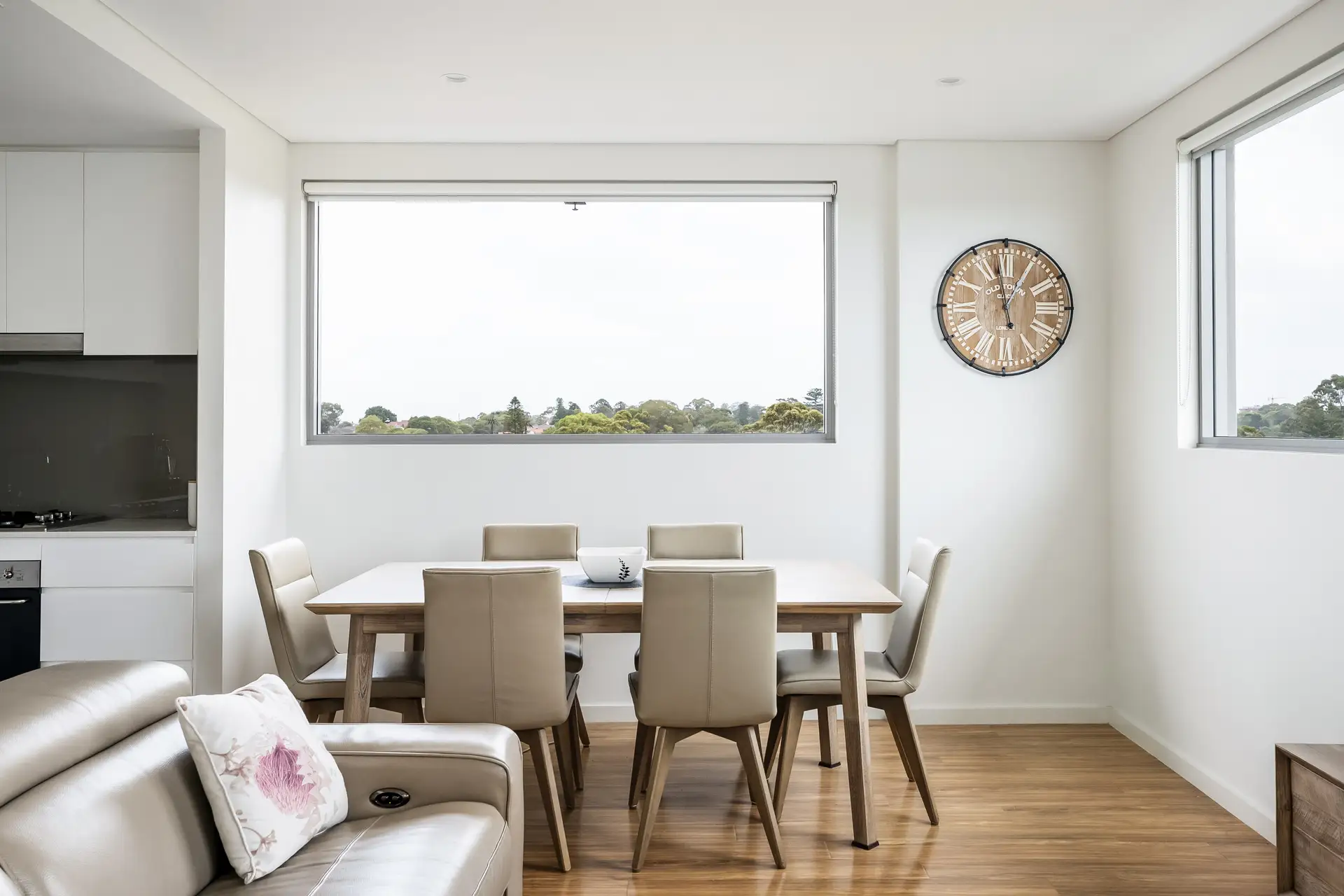 35/22-24 Grosvenor Street, Croydon - Thumbnail 4