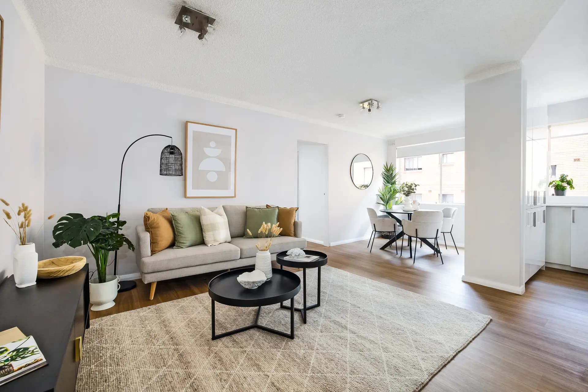 2/35 Livingstone Road, Petersham - Image 1
