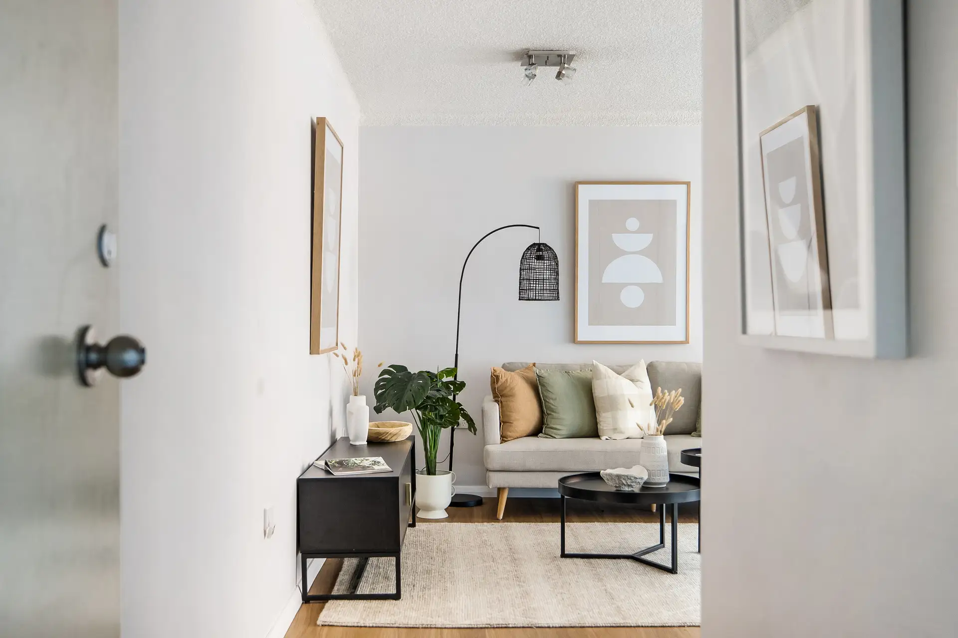2/35 Livingstone Road, Petersham - Thumbnail 2