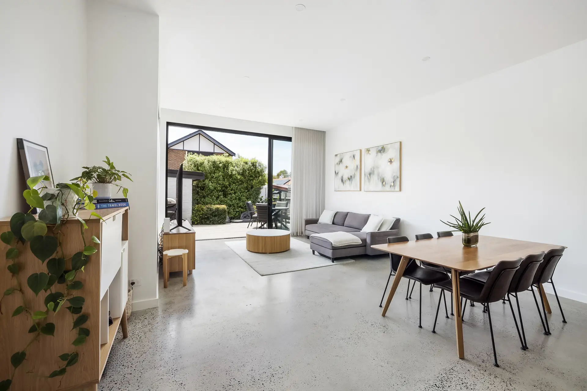 50 Abergeldie Street, Dulwich Hill - Thumbnail 2
