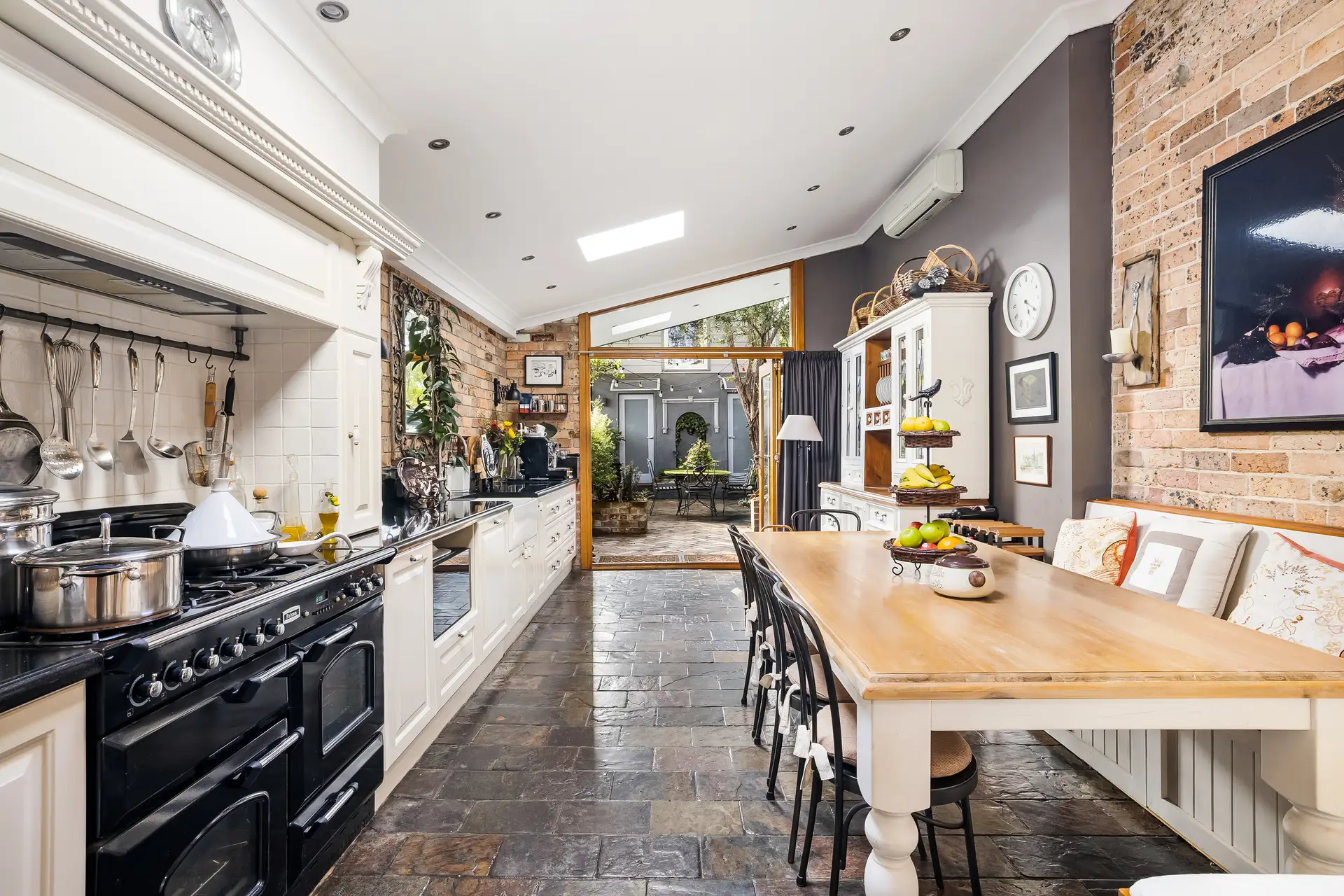 48 Illawarra Road, Marrickville - Thumbnail 2