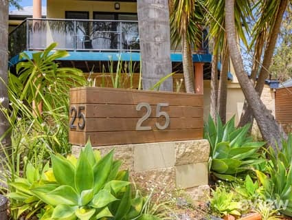 25 Kramer Rise, Wimbledon Heights - Image 1