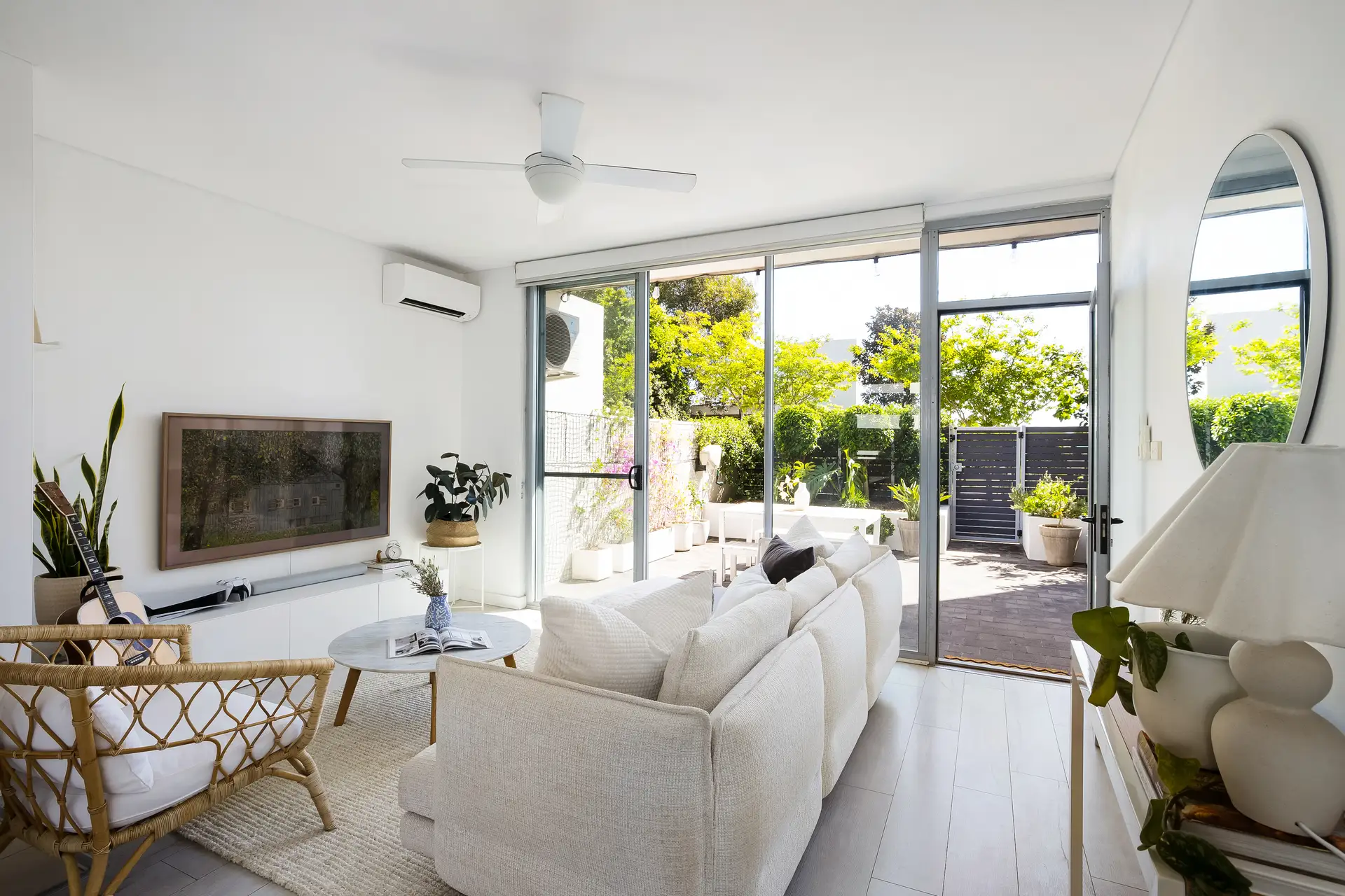 8/5 Lusty Street, Wolli Creek - Thumbnail 4