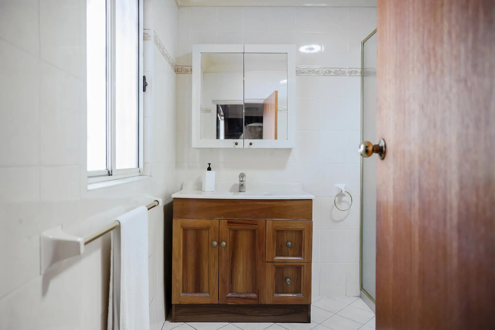 46 Unwins Bridge Road, St Peters - Thumbnail 8