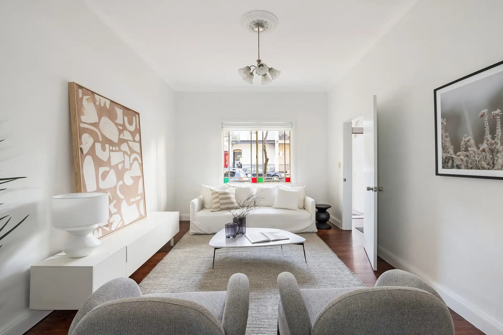 8 Watkin Street, Newtown - Thumbnail 3