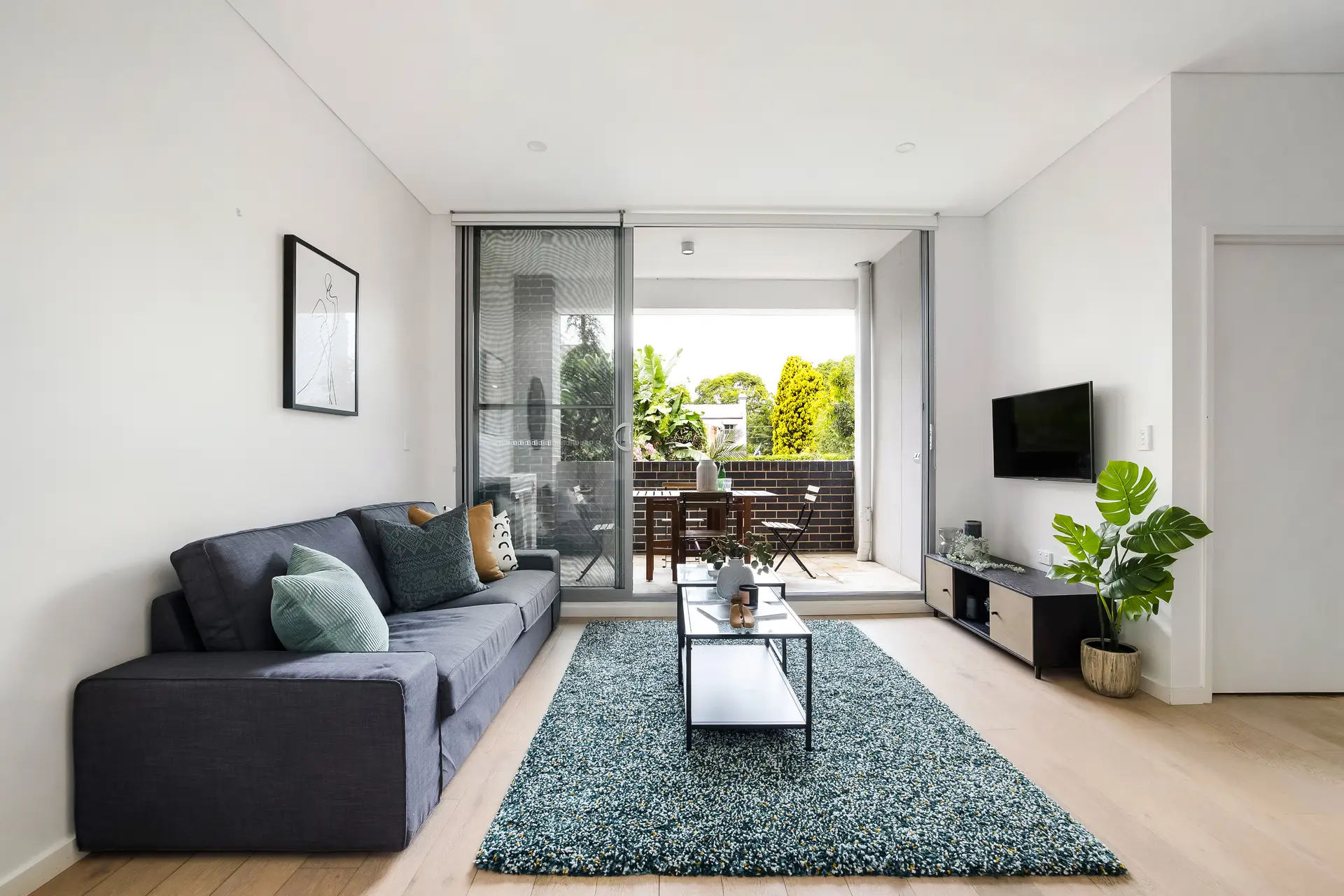 13/7-15 McGill Street, Lewisham - Thumbnail 2