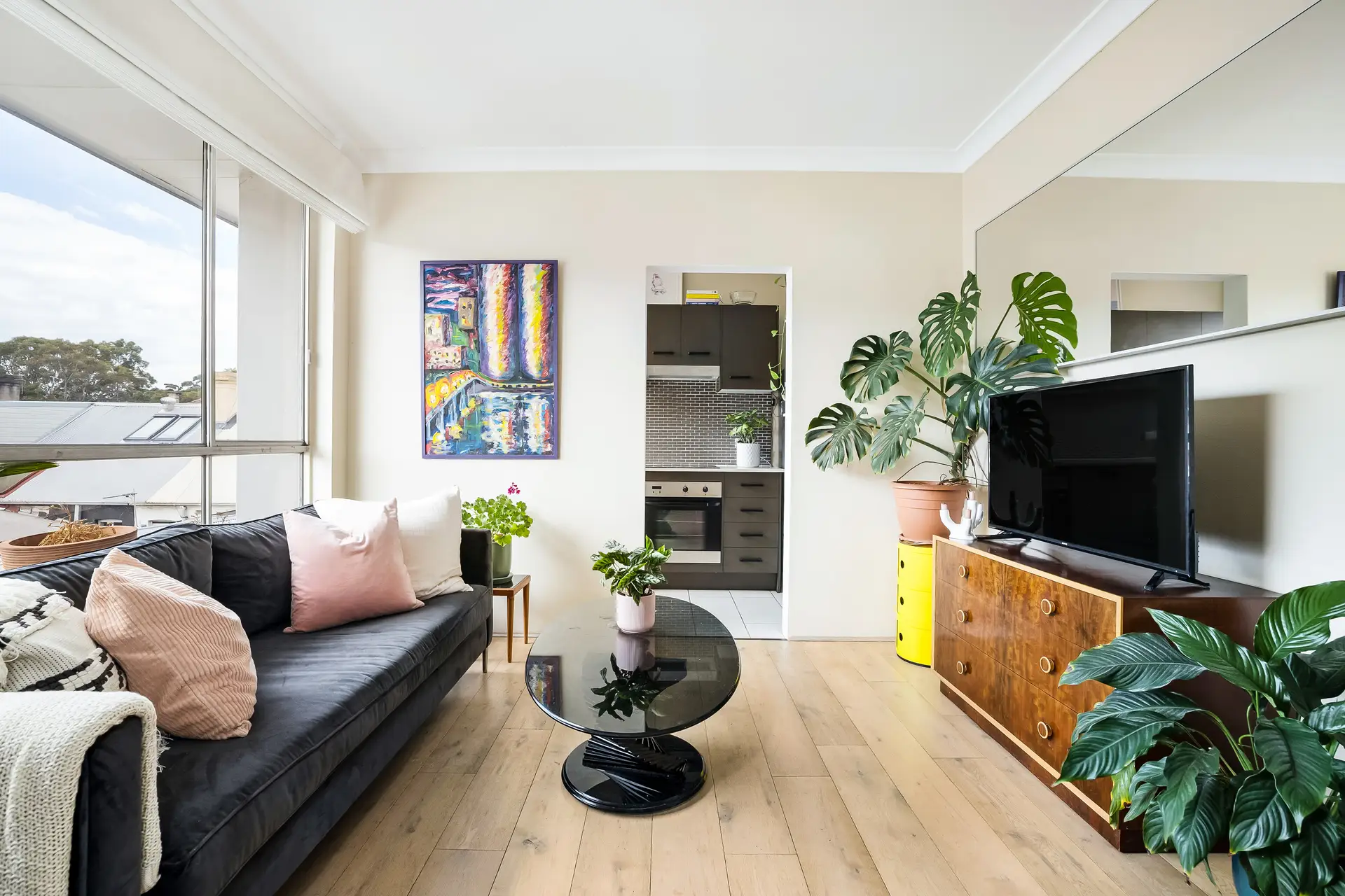 27/12-16 Chelsea Street, Redfern - Image 1