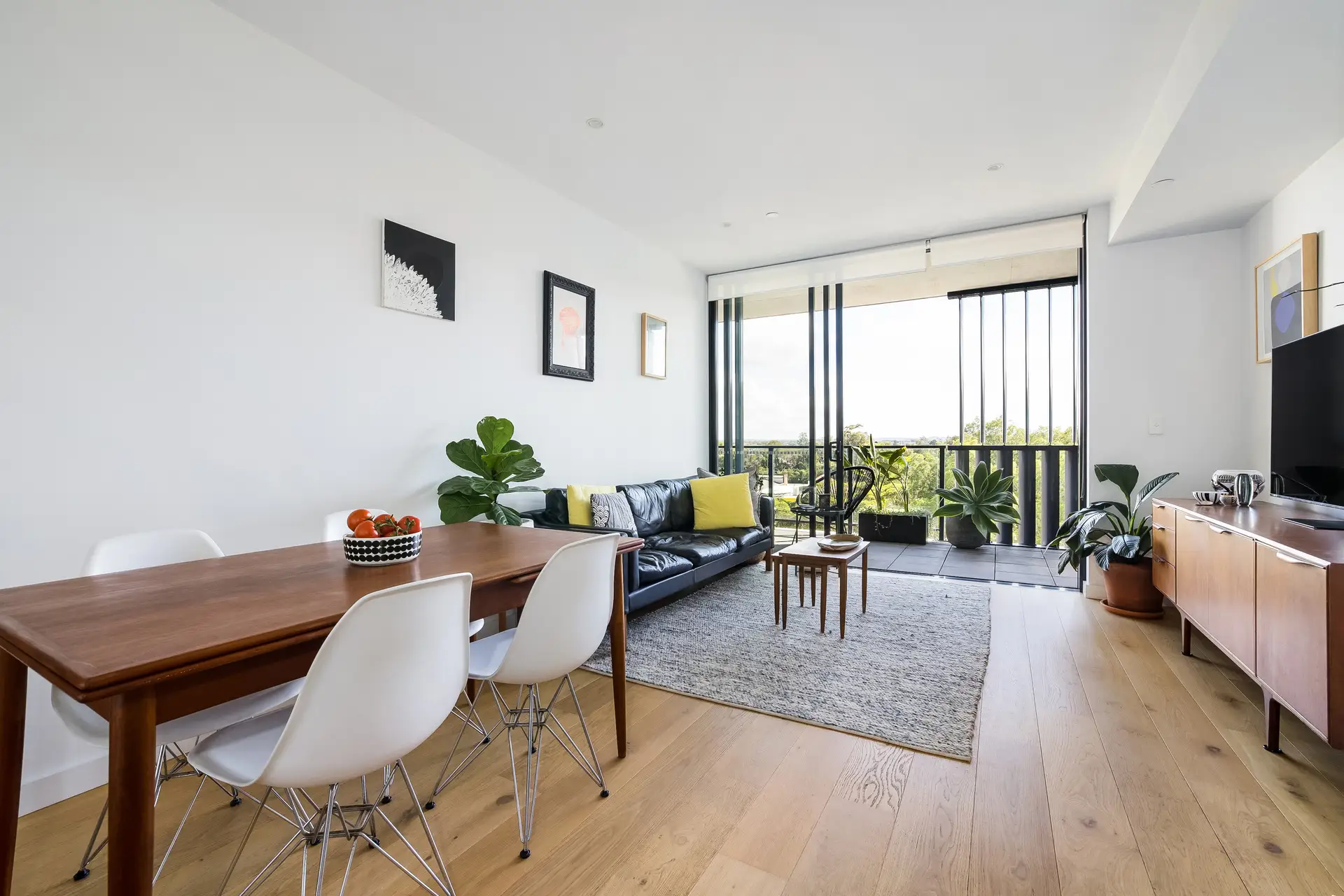 705/3 Mungo Scott Place, Summer Hill - Thumbnail 2
