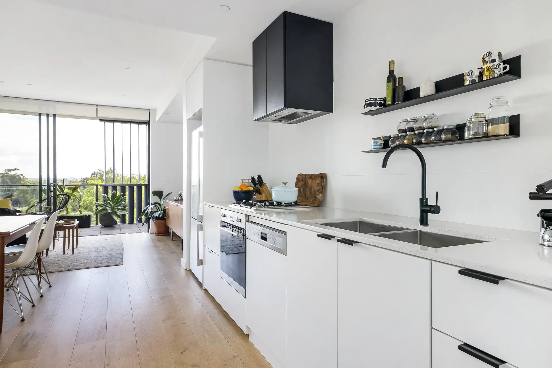 705/3 Mungo Scott Place, Summer Hill - Thumbnail 6