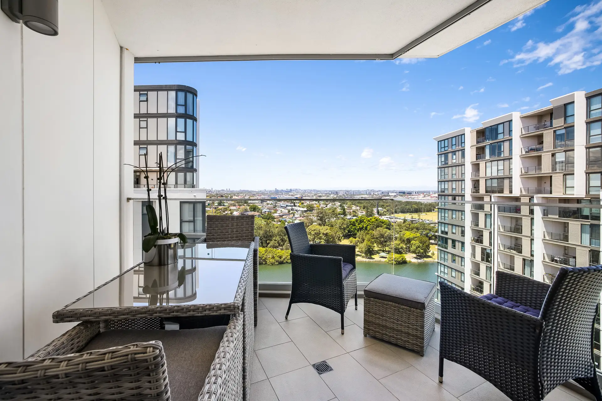 1411/17 Chisholm Street, Wolli Creek - Image 1