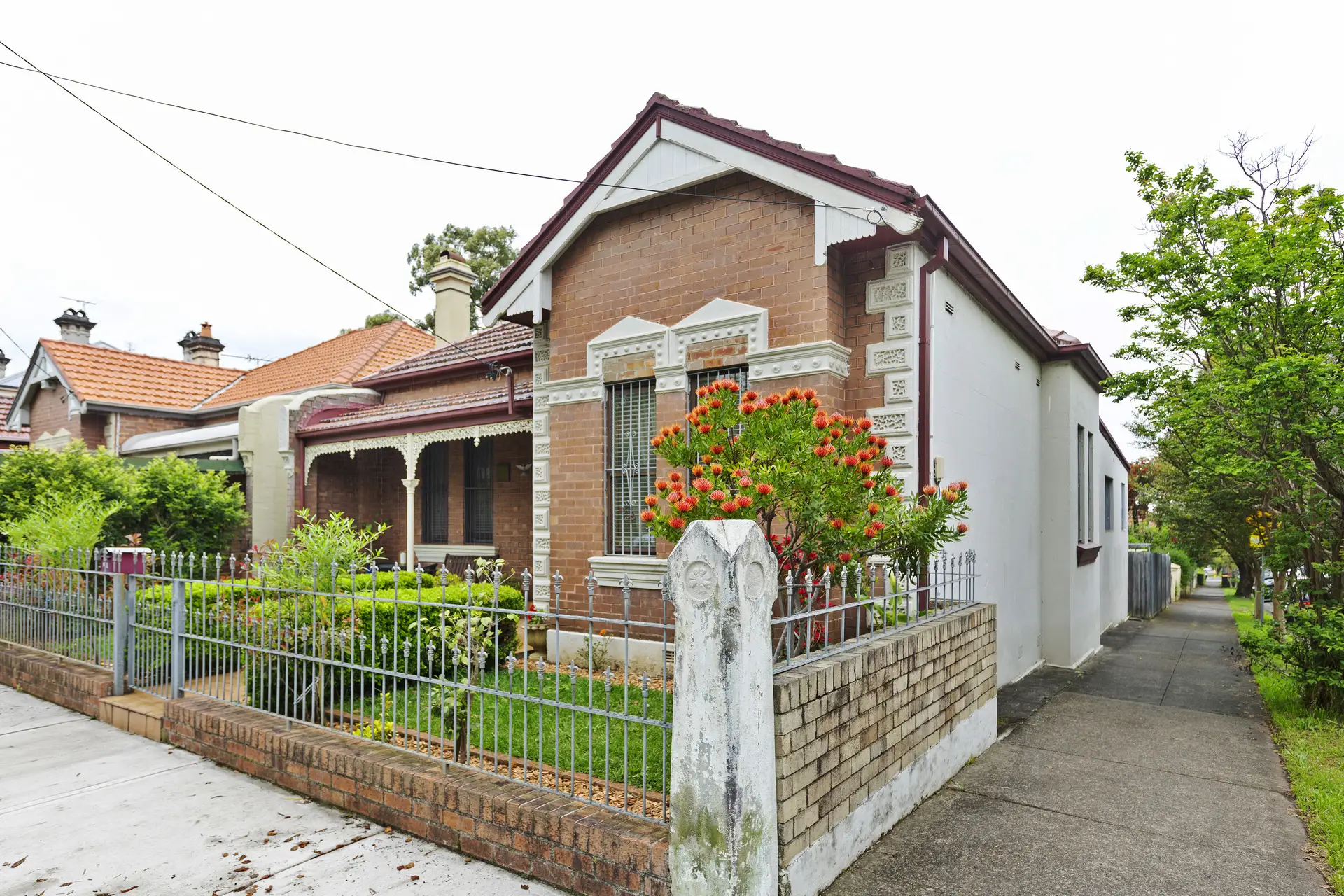 2 Belgrave Street, Petersham - Thumbnail 2