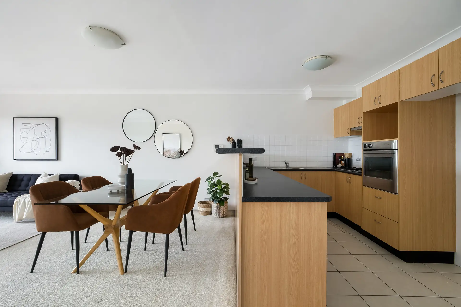 302/13-19 Princes Highway, St Peters - Thumbnail 8