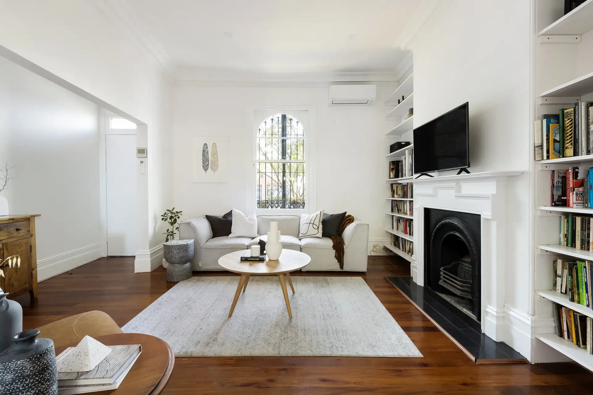 37 College Street, Newtown - Thumbnail 3