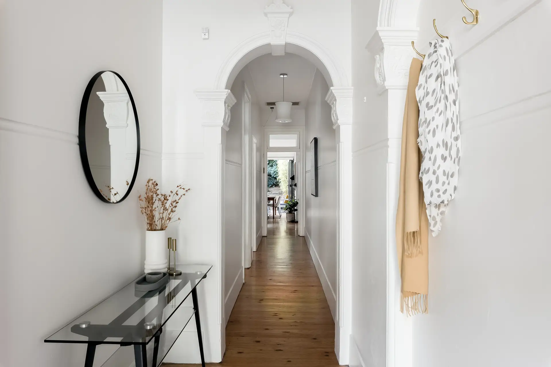 134 Wilson Street, Newtown - Thumbnail 2