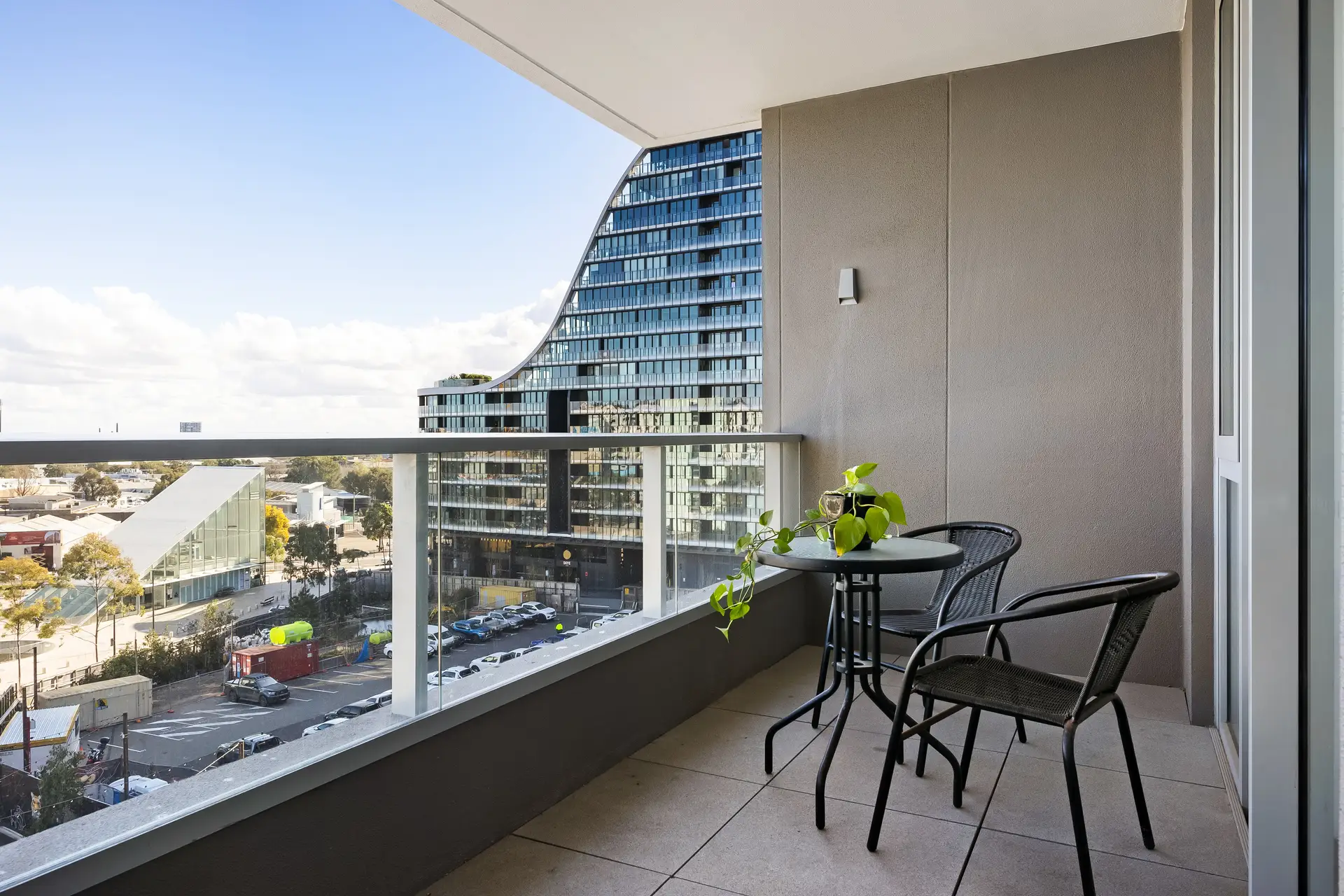 506/28 Ebsworth Street, Zetland - Thumbnail 3