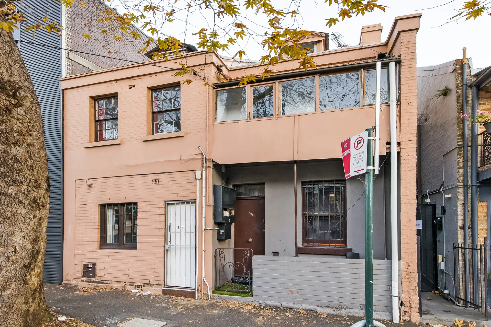 125-127 Cathedral Street, Woolloomooloo - Thumbnail 2