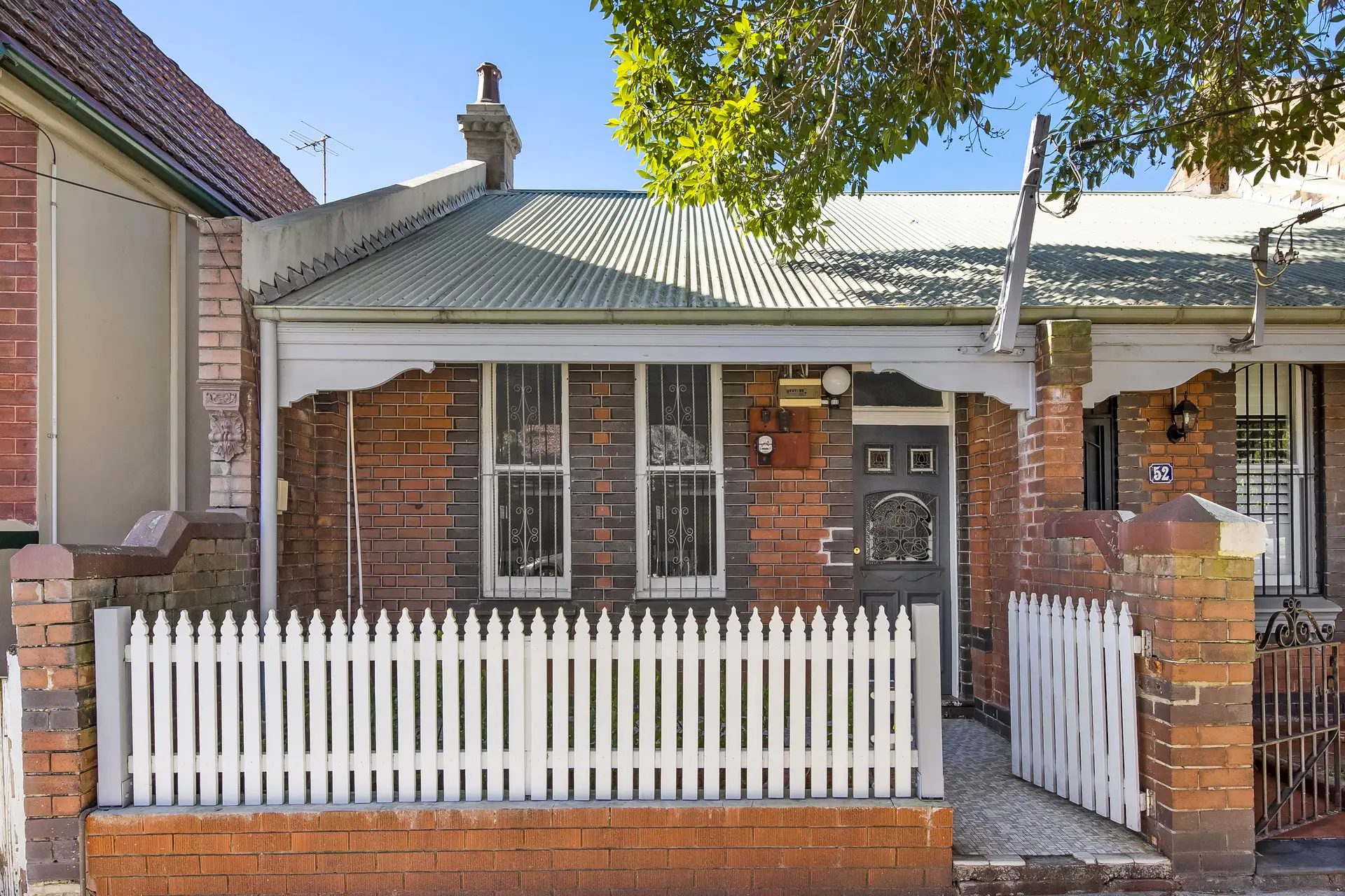 50 Hopetoun Street, Camperdown - Image 1