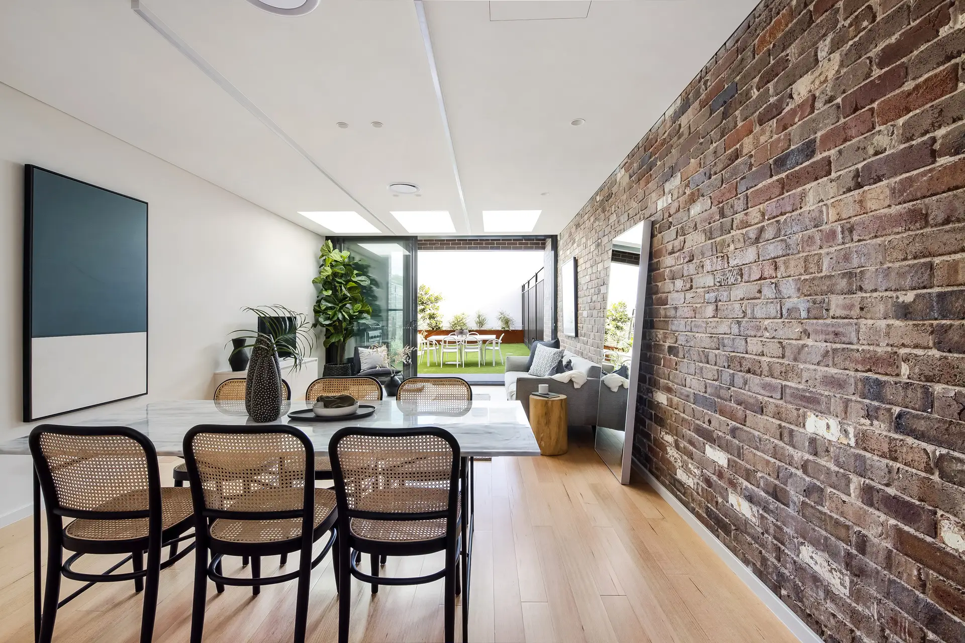 2 Sutherland Street, St Peters - Thumbnail 6
