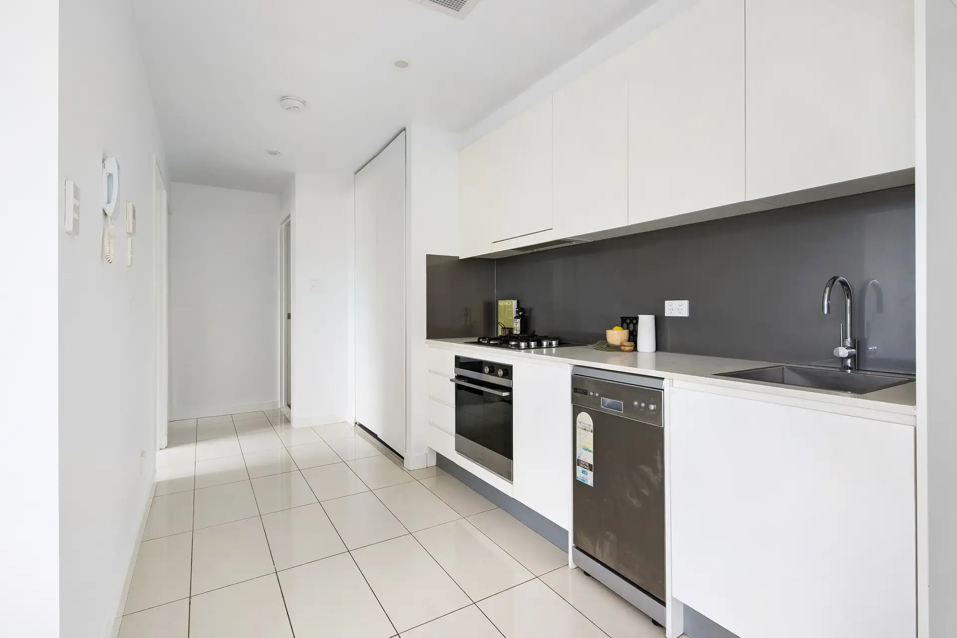 112/570 New Canterbury Road, Hurlstone Park - Thumbnail 7