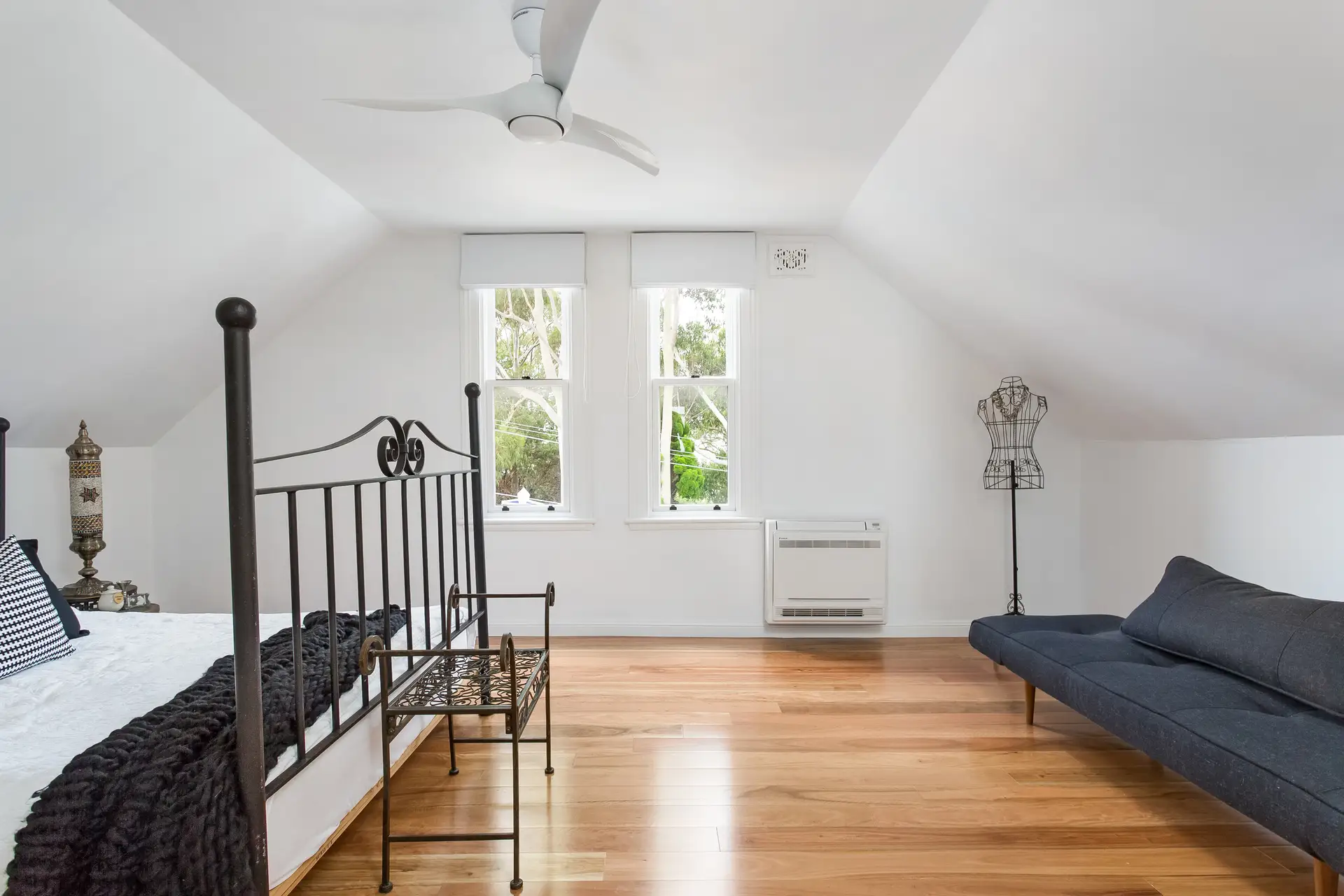 7 Railway Street, Petersham - Thumbnail 8