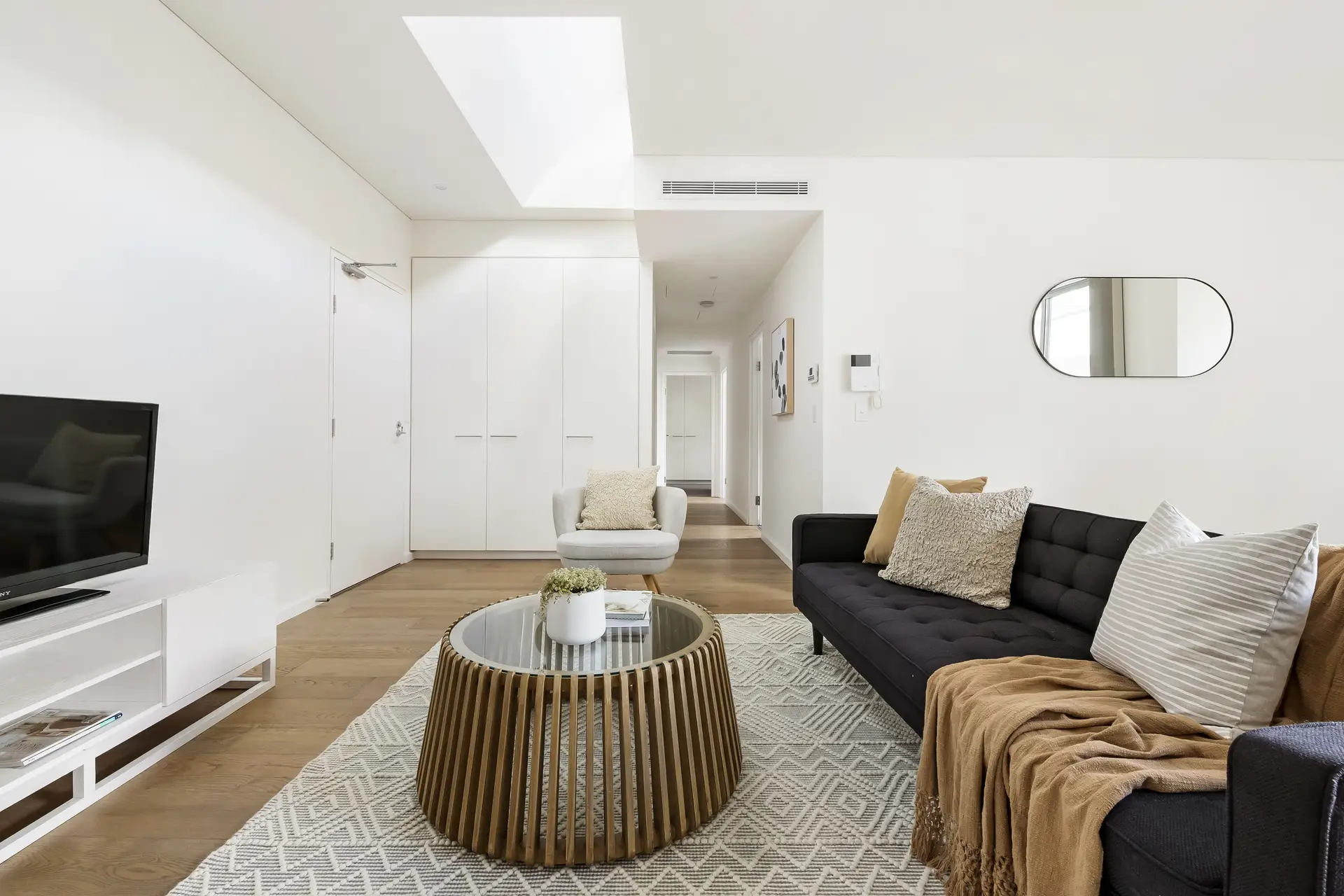 317/72 Alice Street, Newtown - Thumbnail 7