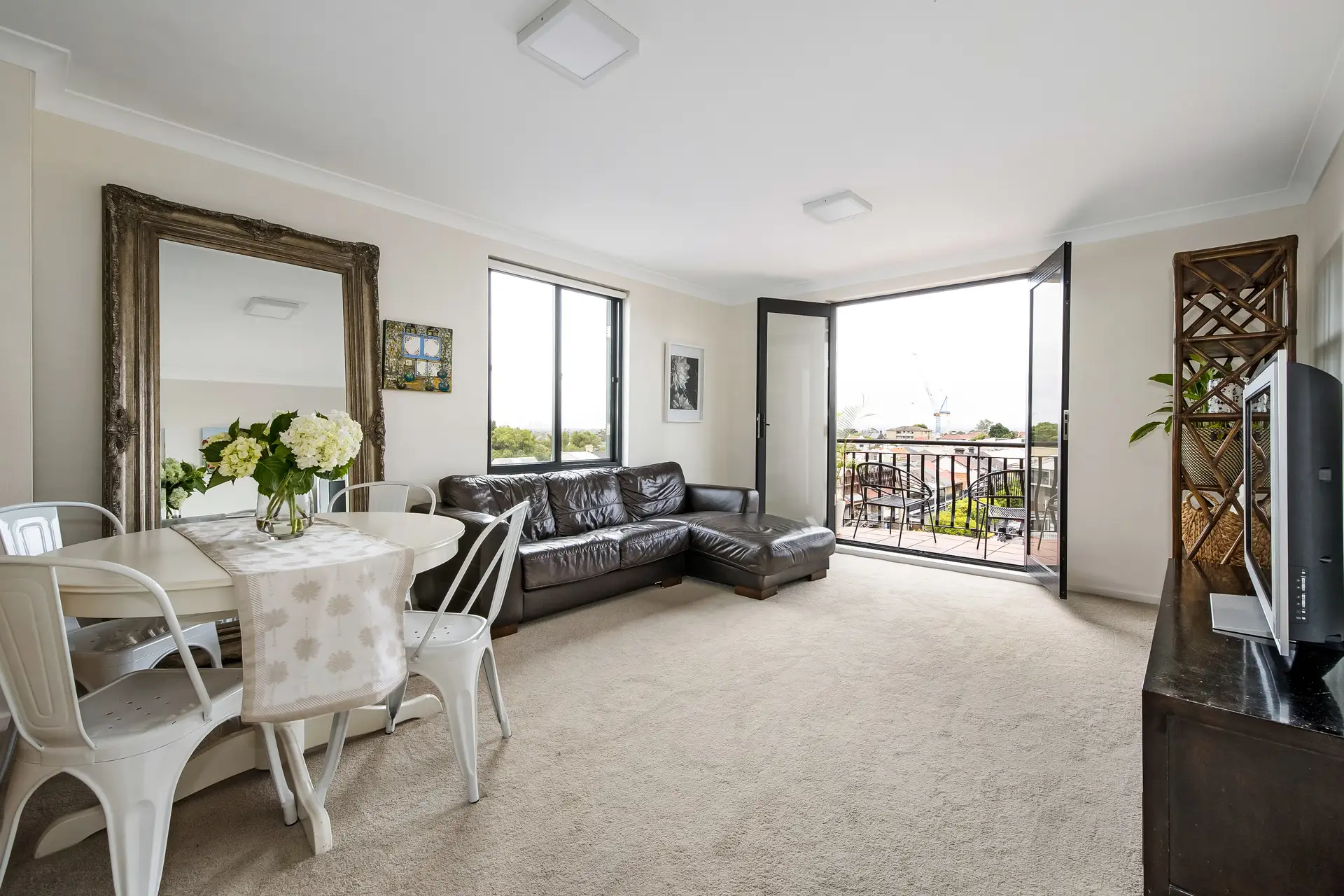 24/23 Norton Street, Leichhardt - Image 1