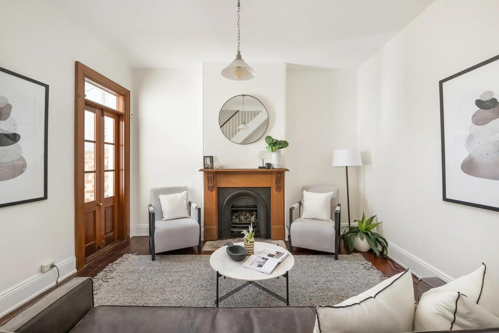 65 Crown Street, St Peters - Image 1