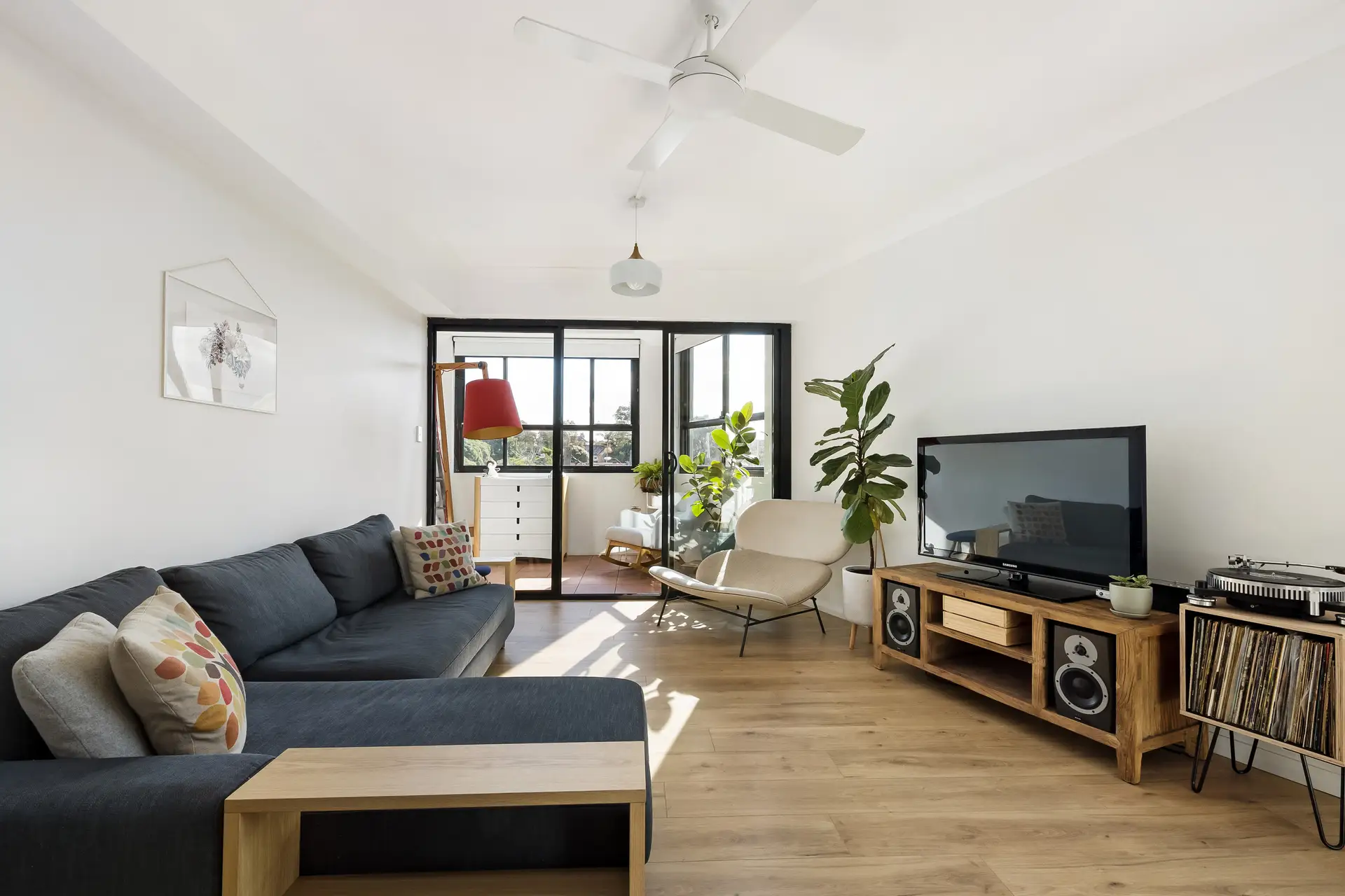 22/1-7 Railway Avenue, Stanmore - Image 1