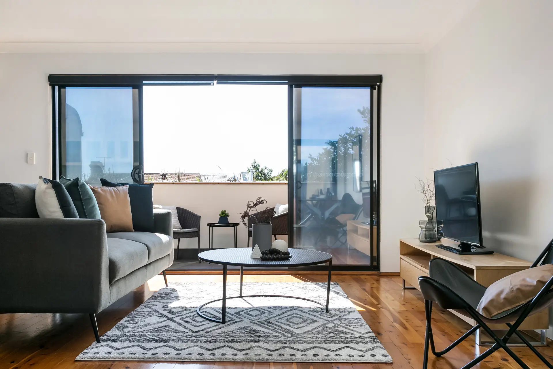 17/225 Denison Road, Dulwich Hill - Image 1