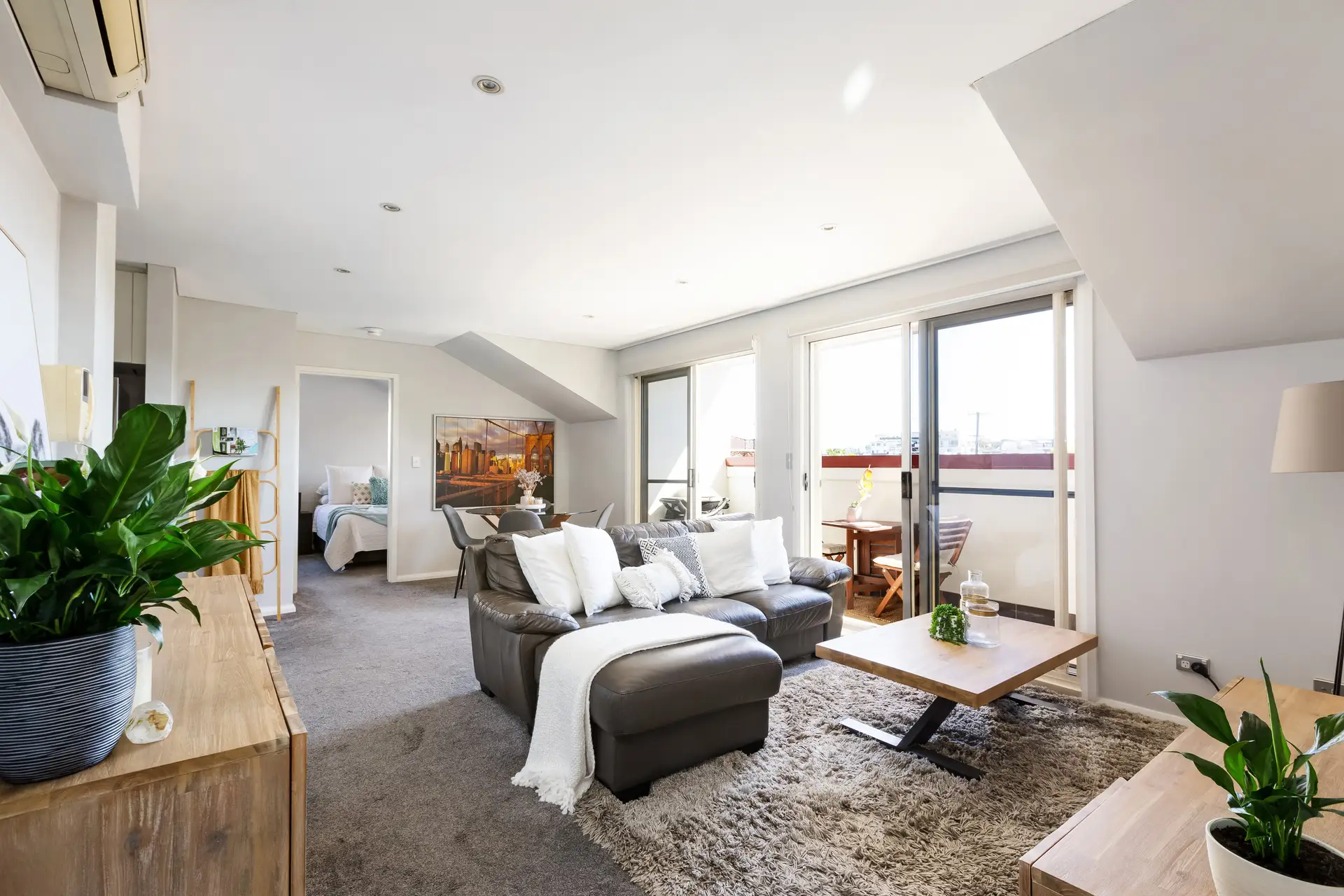 51/95 Bonar Street, Wolli Creek - Image 1