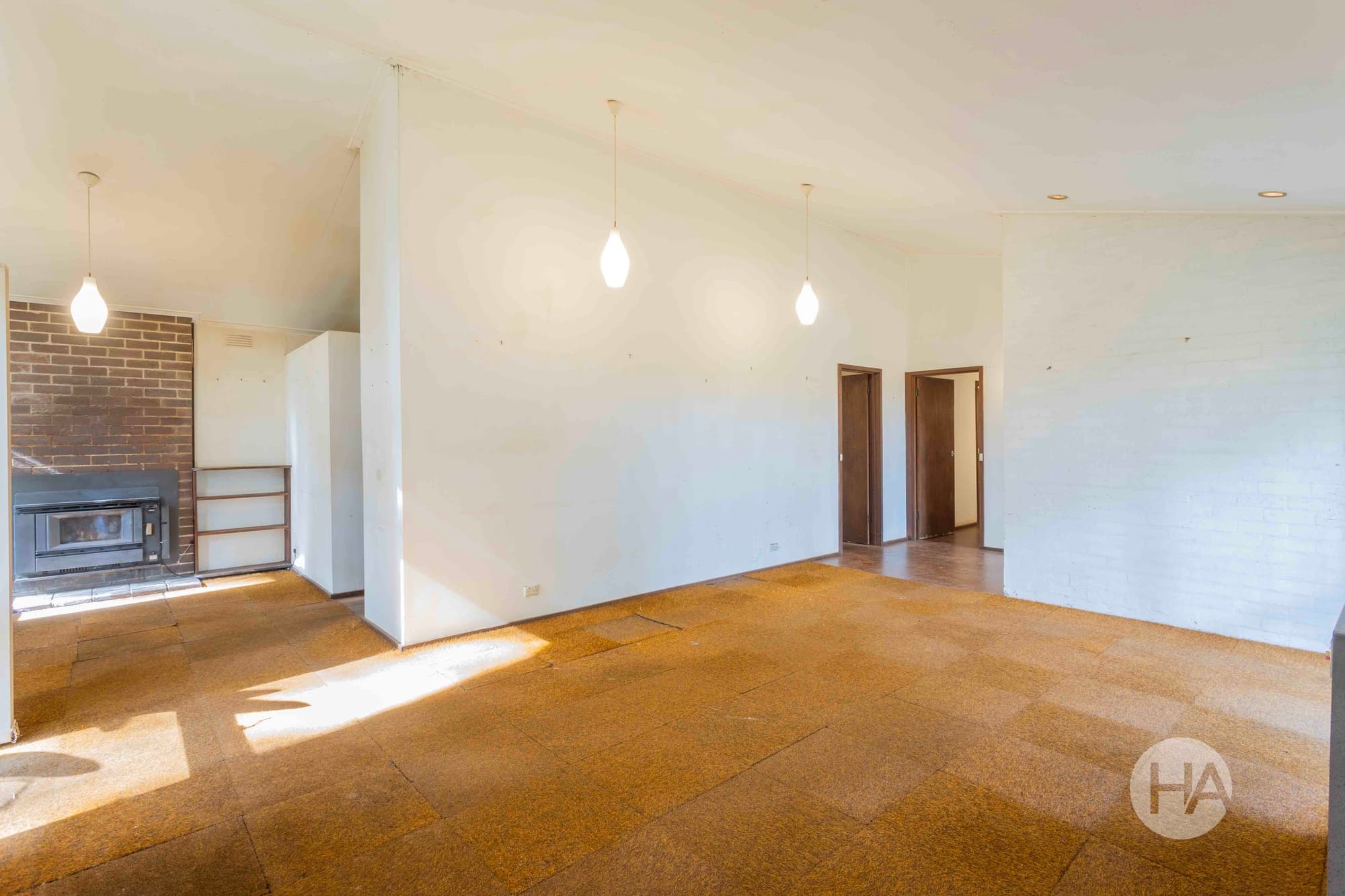194 Point Leo Road, RED HILL SOUTH, Red Hill South - Thumbnail 4
