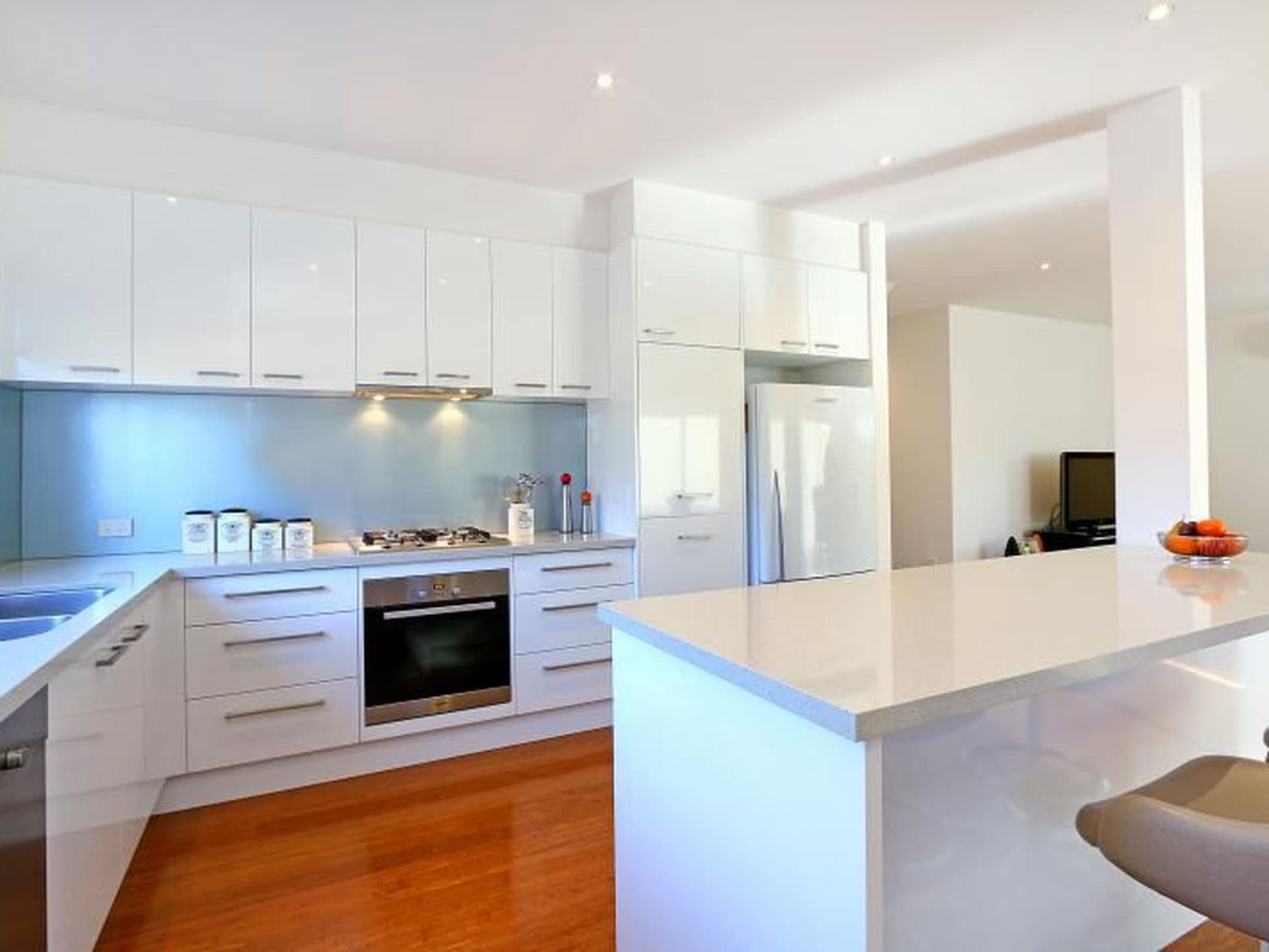 1 / 19 Turnbull Street, MORNINGTON, Mornington - Thumbnail 2