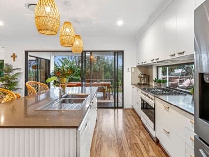 21 Feathertail Place, Peregian Springs - Thumbnail 6