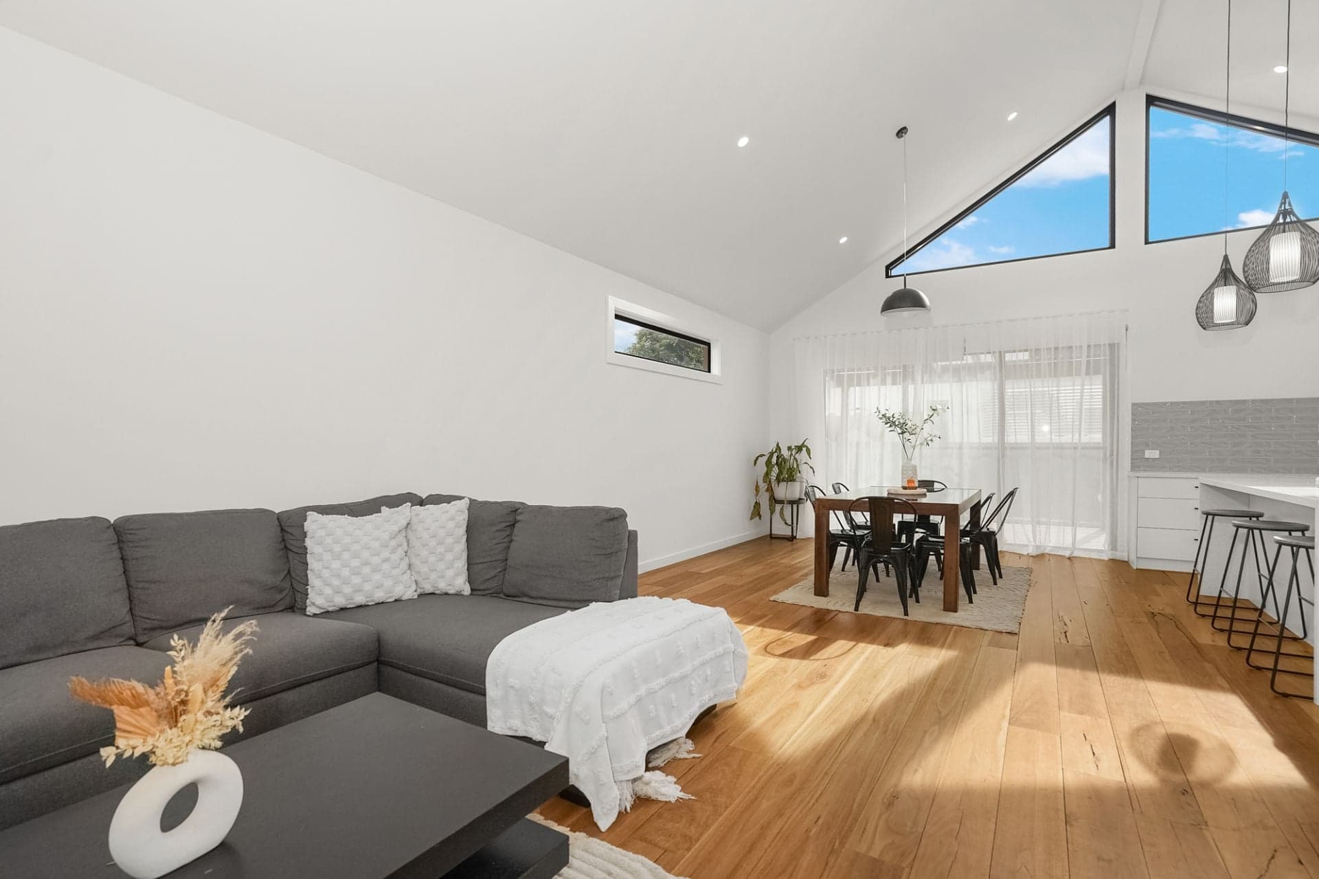 18 College Street, Wendouree, Wendouree - Thumbnail 6