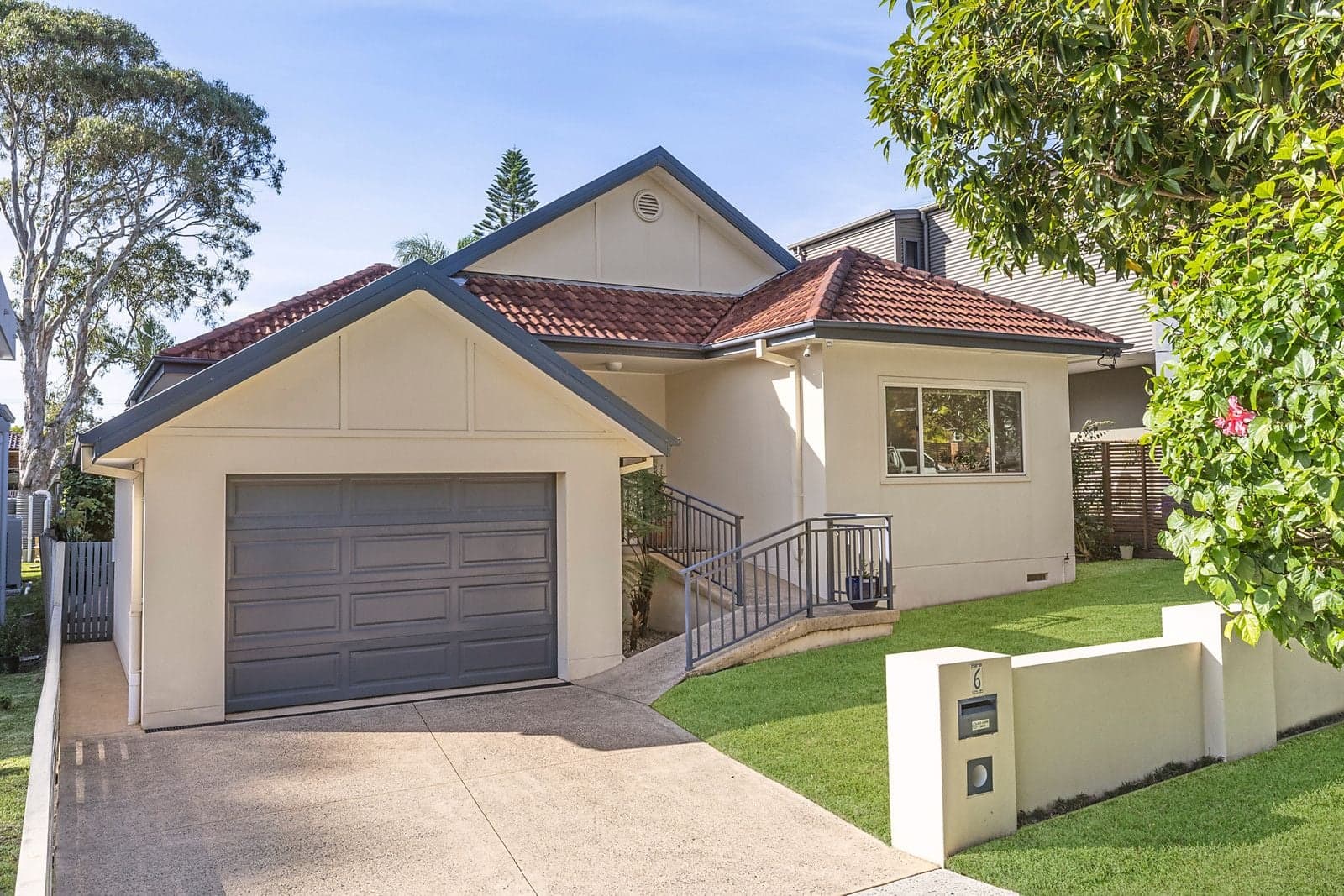 6 Thomas Street, North Manly, North Manly - Thumbnail 2