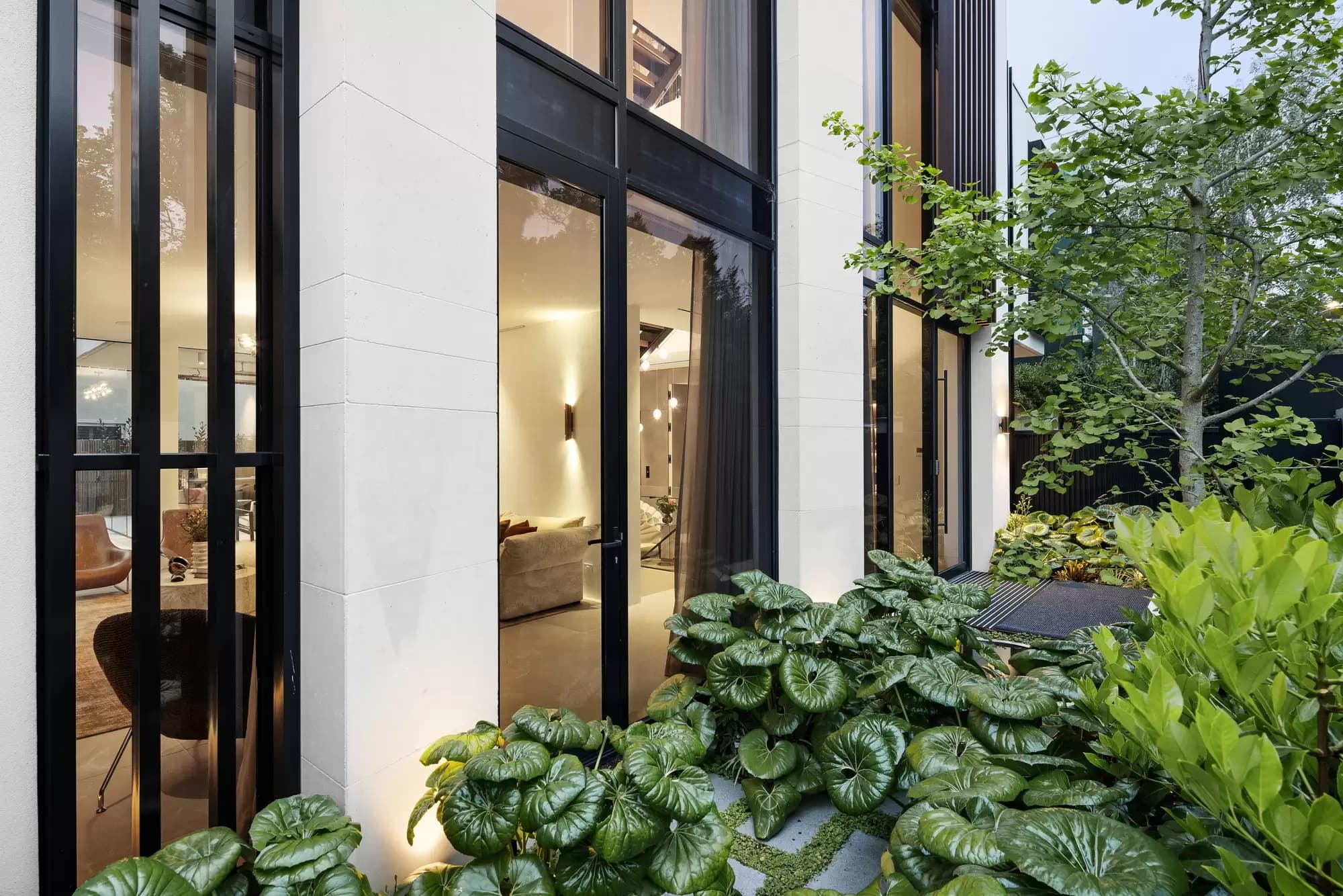 322 Walsh Street, South Yarra, South Yarra - Thumbnail 2